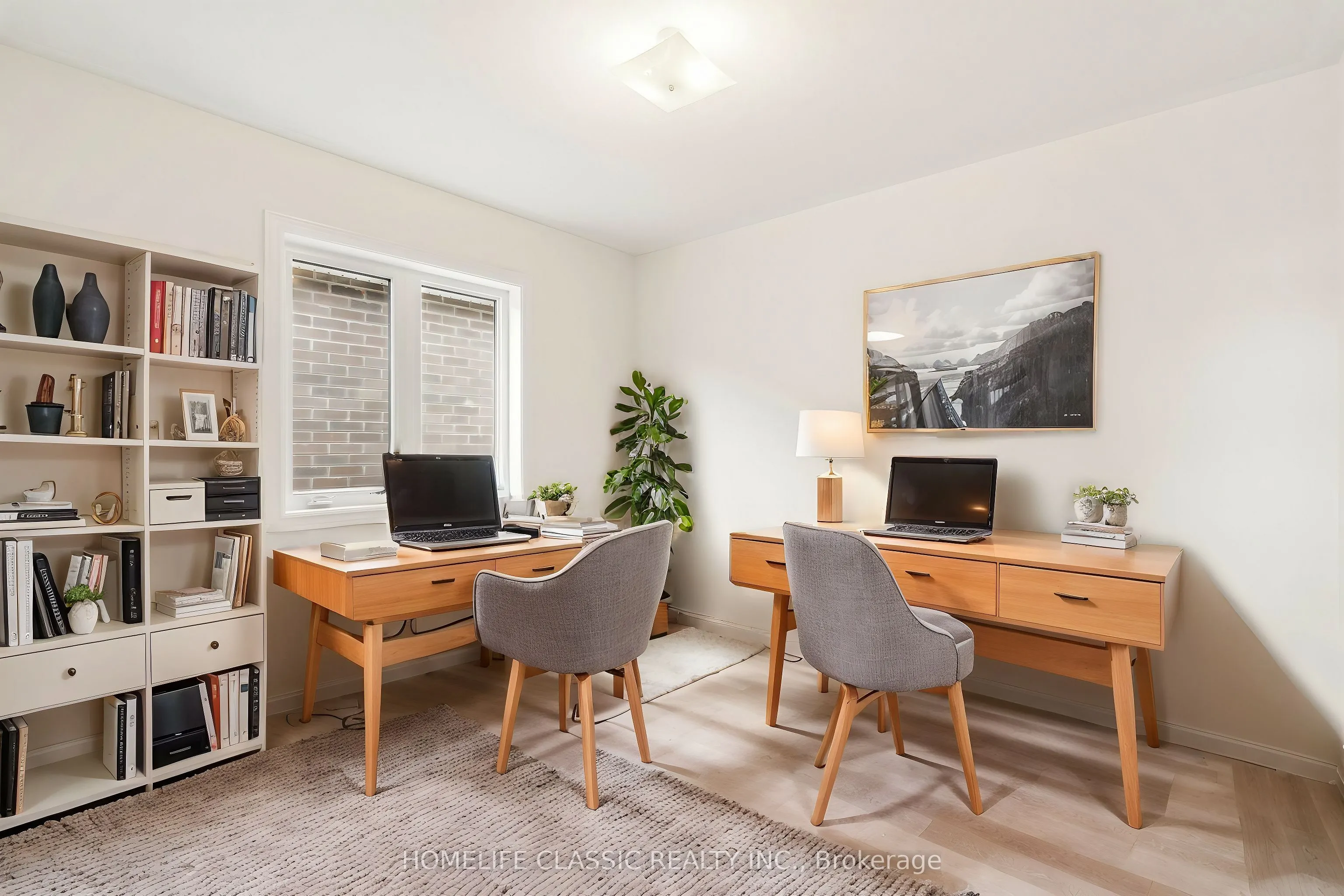 1286 Davis Loop