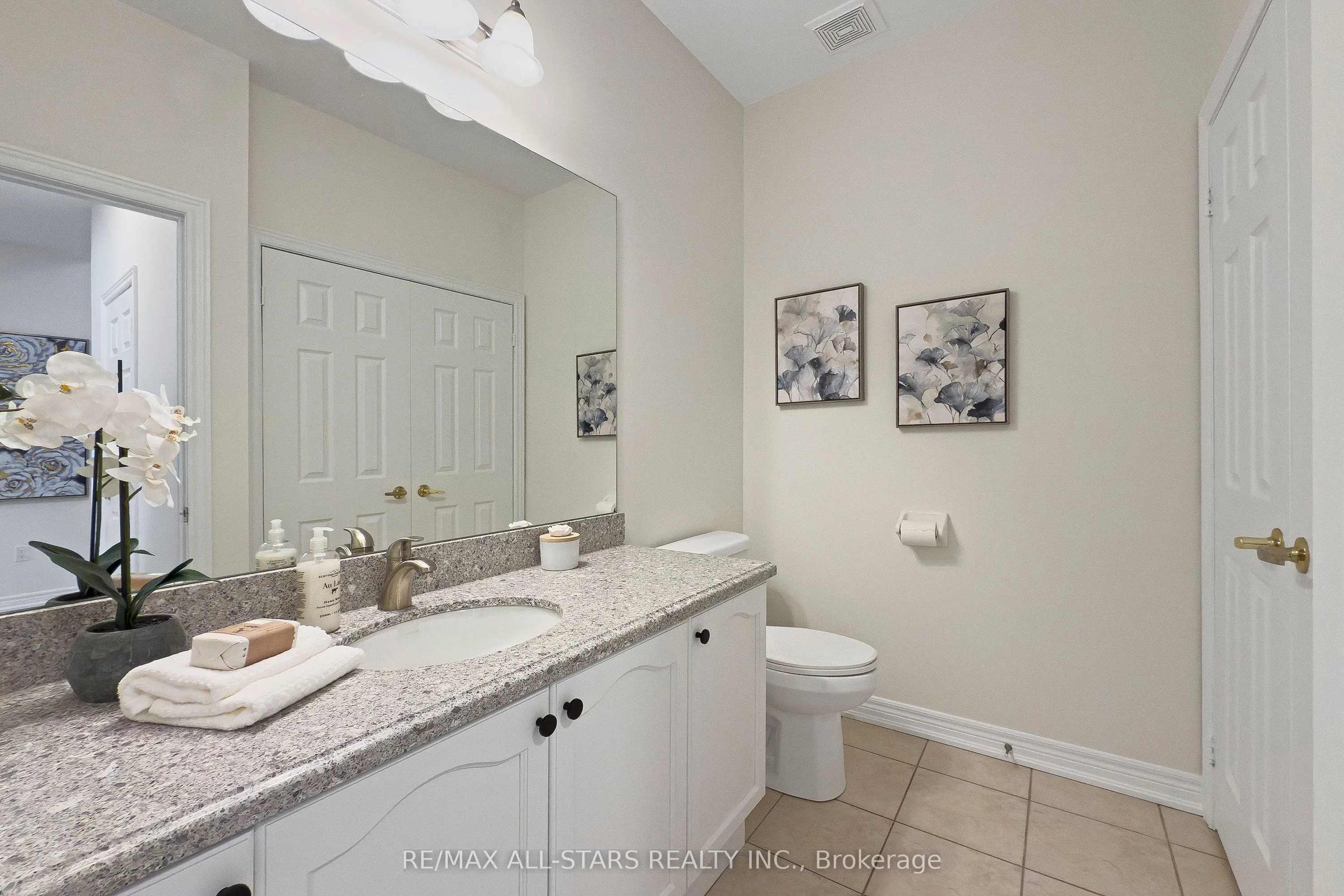 86 Lakeside Vista Way, #410