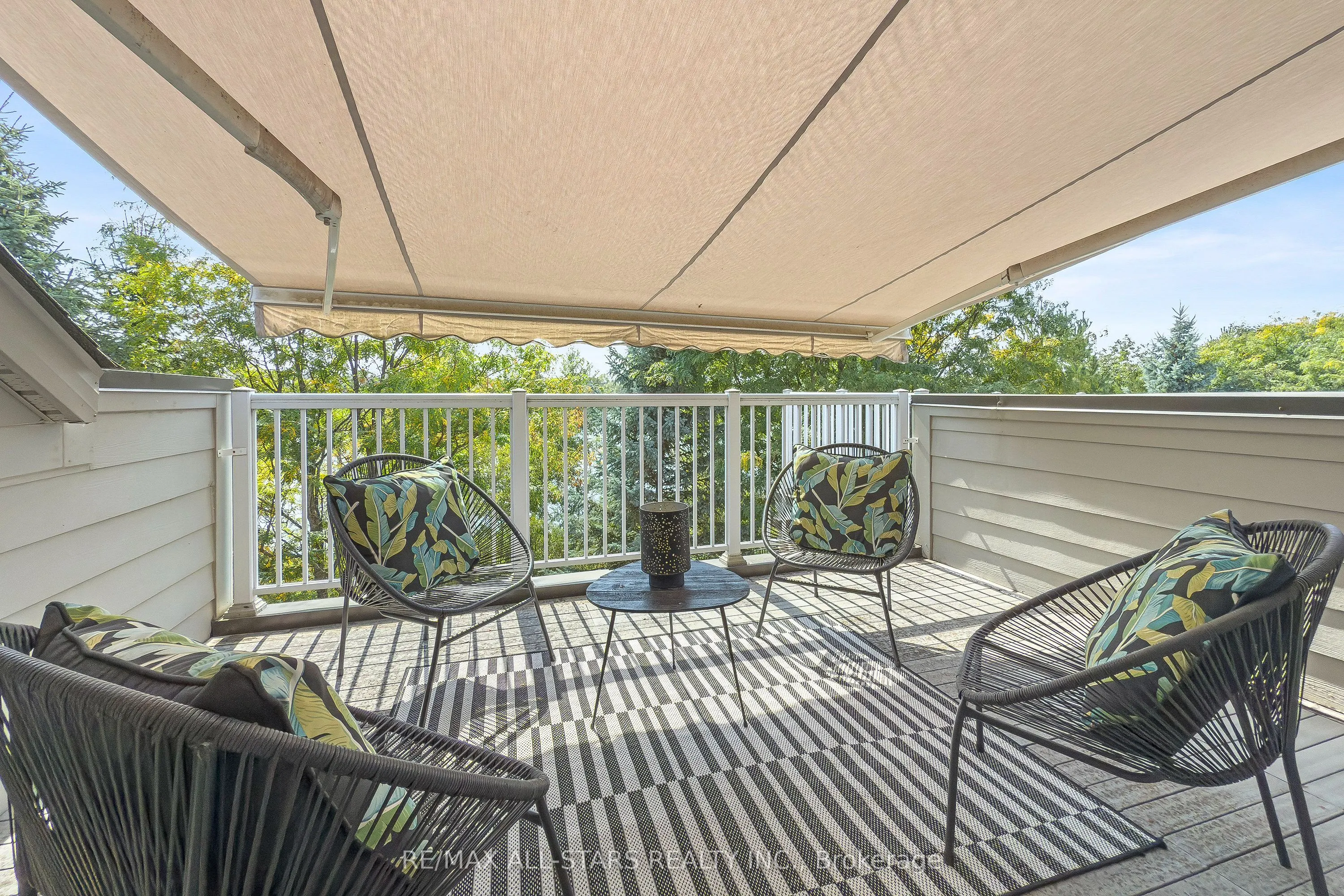 86 Lakeside Vista Way, #410