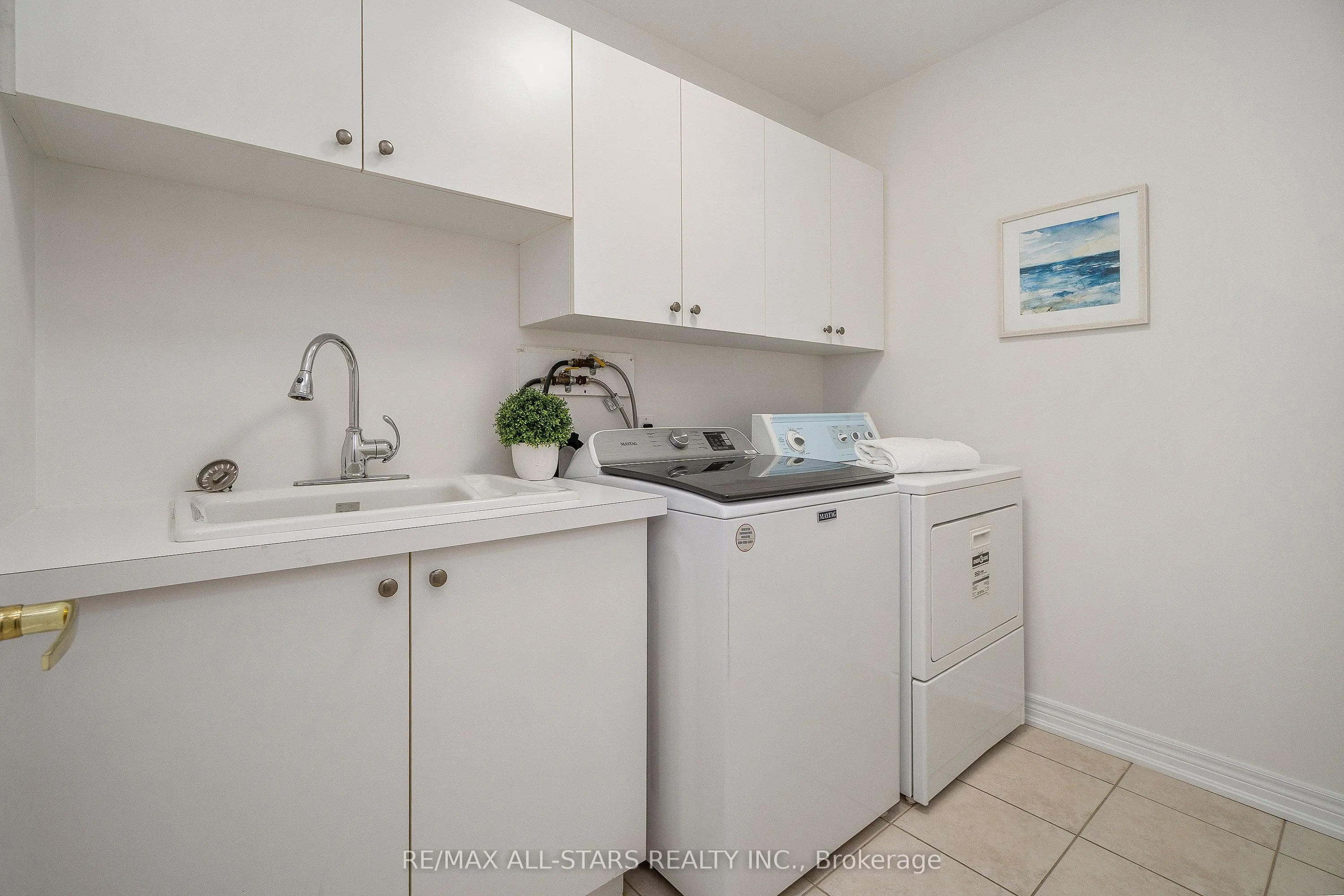 86 Lakeside Vista Way, #410