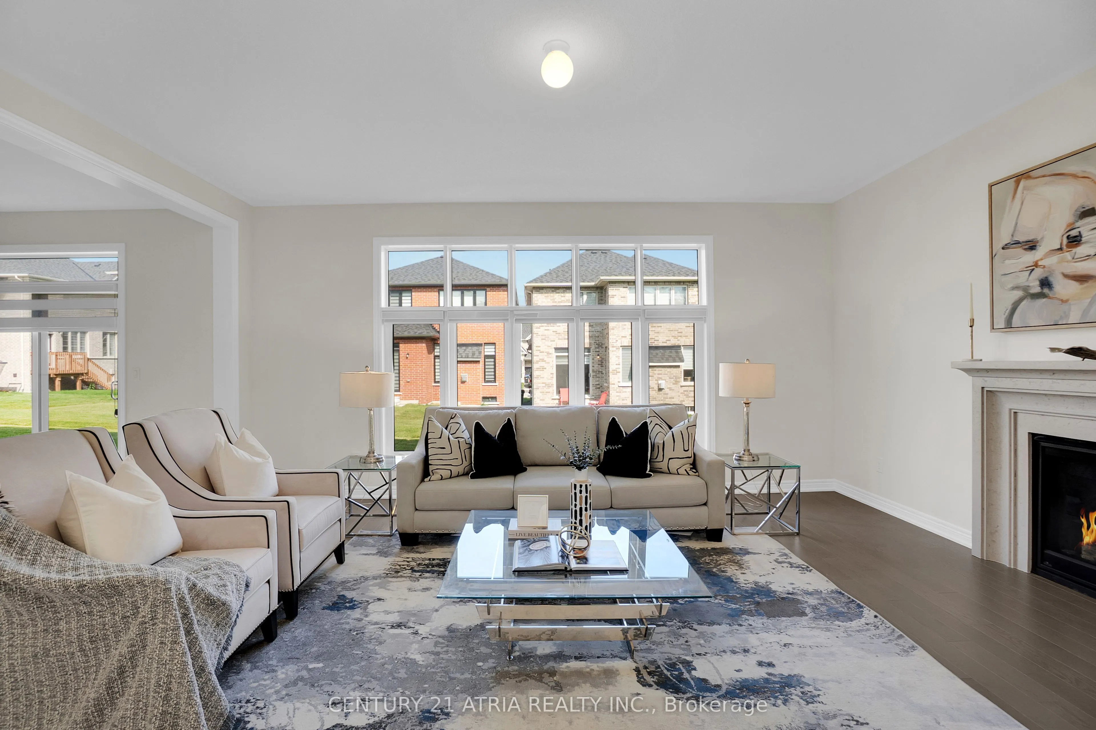 1413 Davis Loop