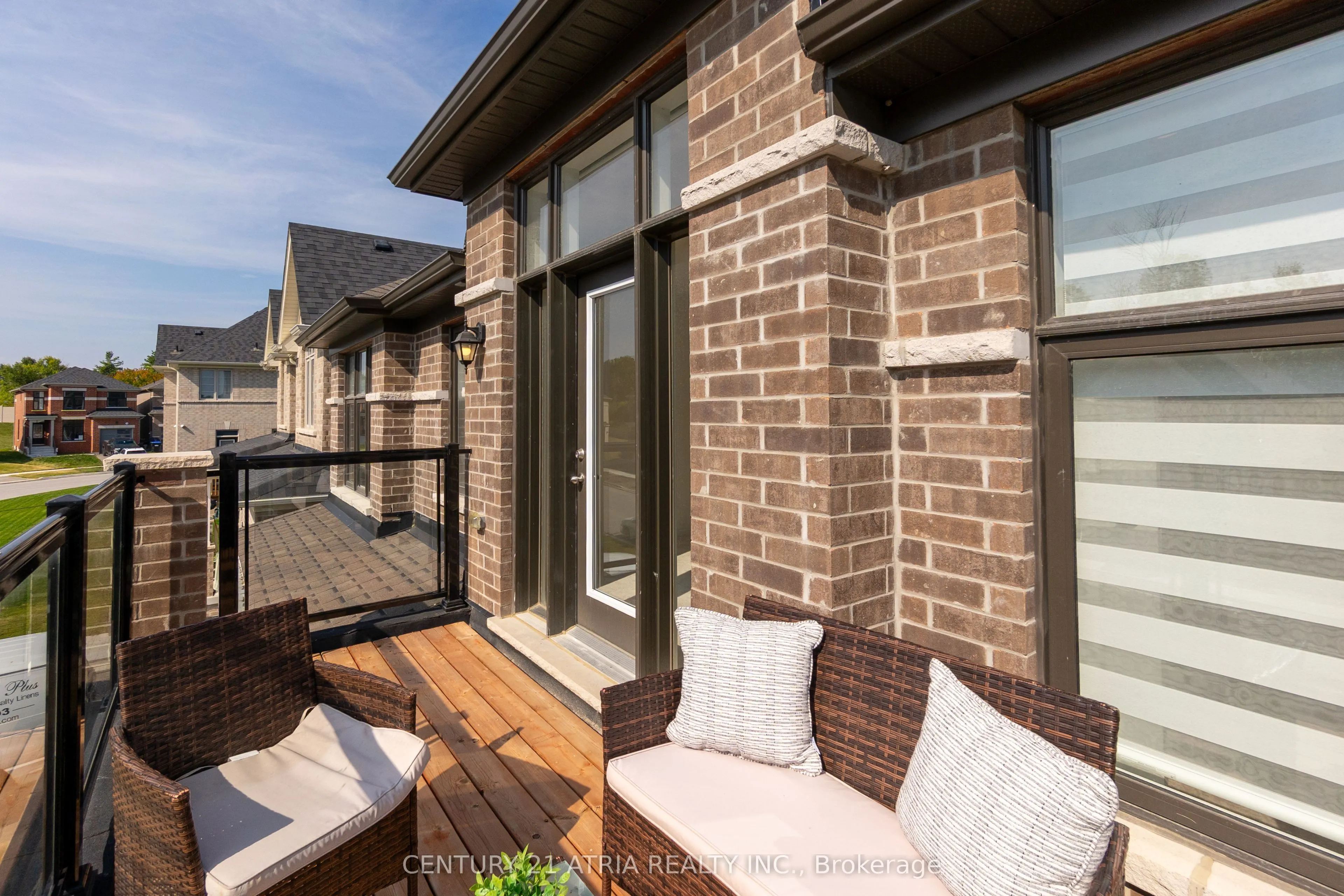1413 Davis Loop