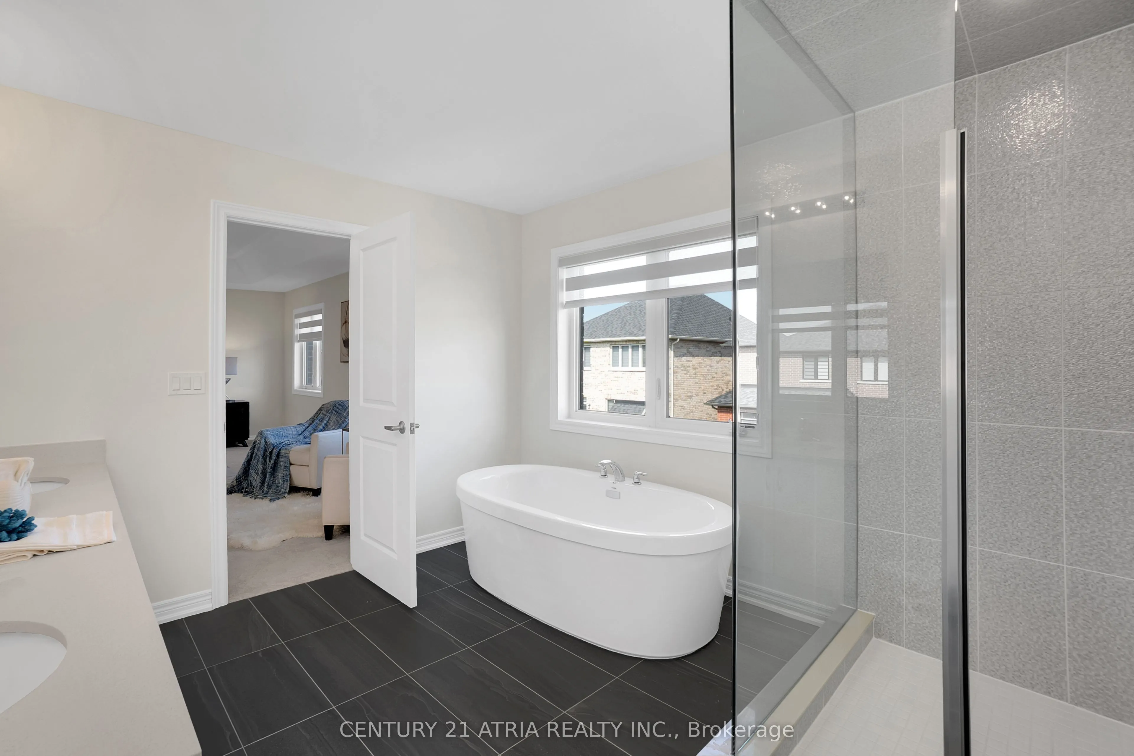 1413 Davis Loop