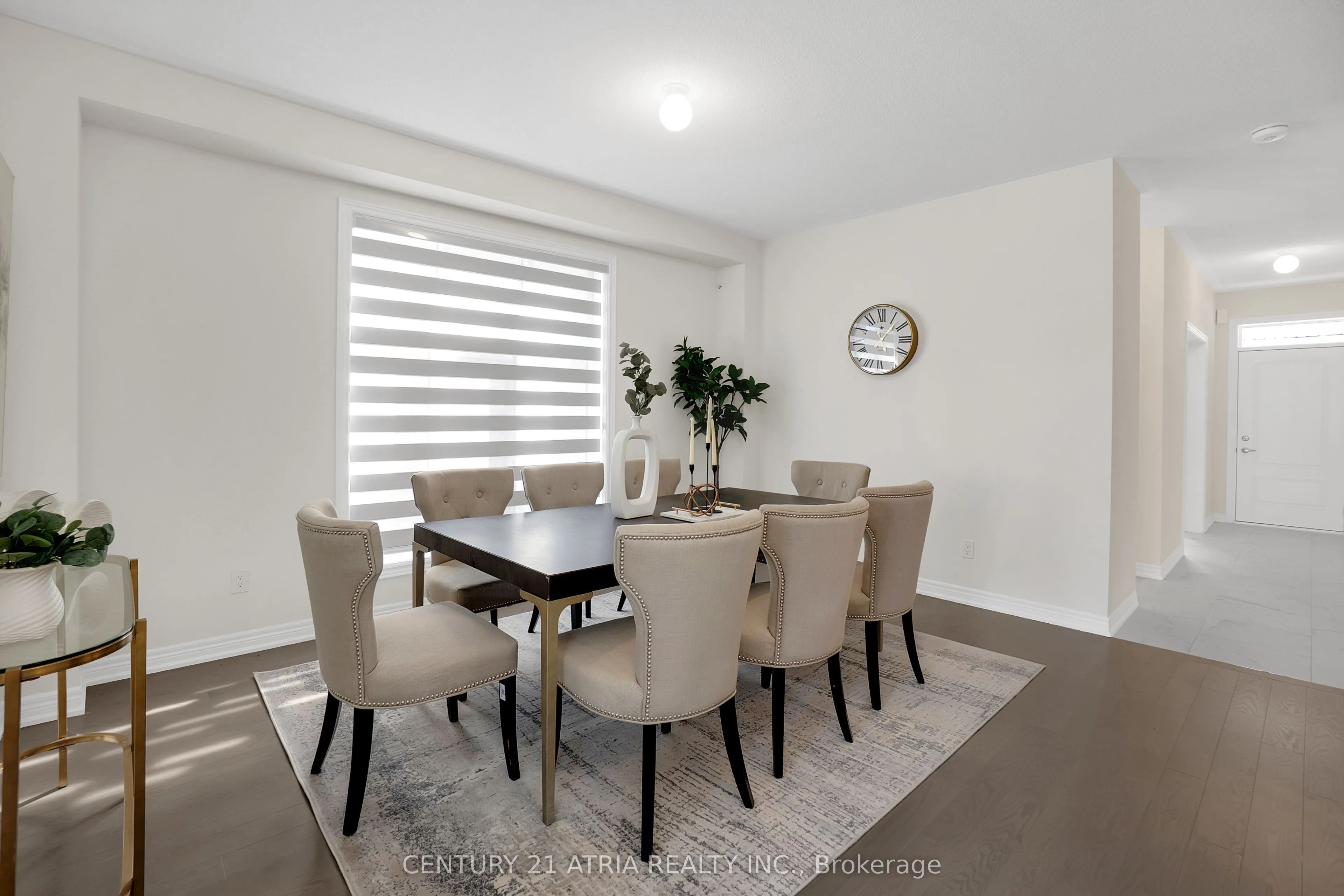 1413 Davis Loop