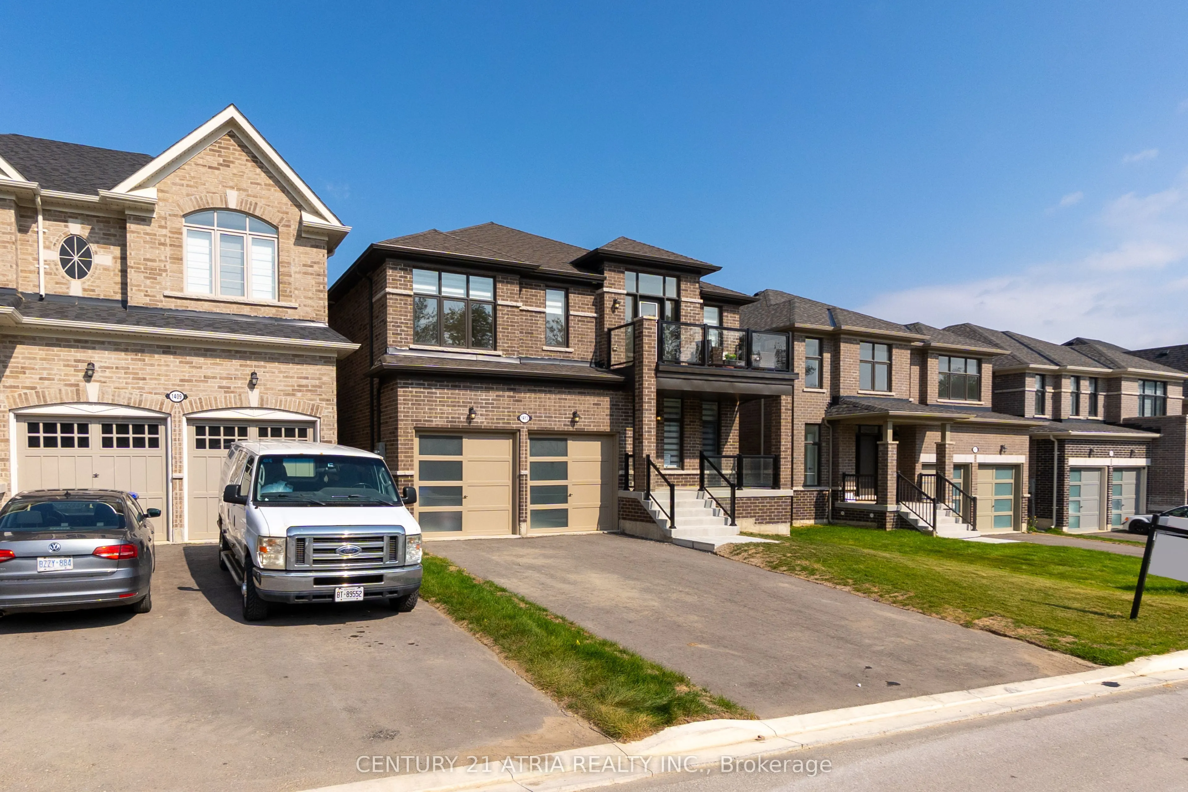 1413 Davis Loop