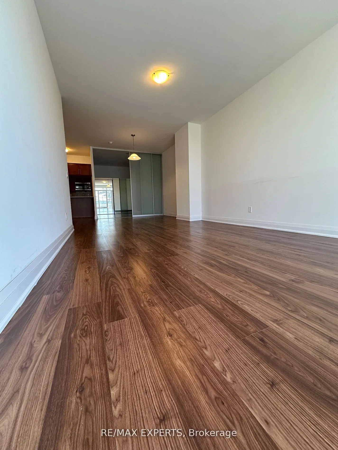 65 Oneida Crescent, #303