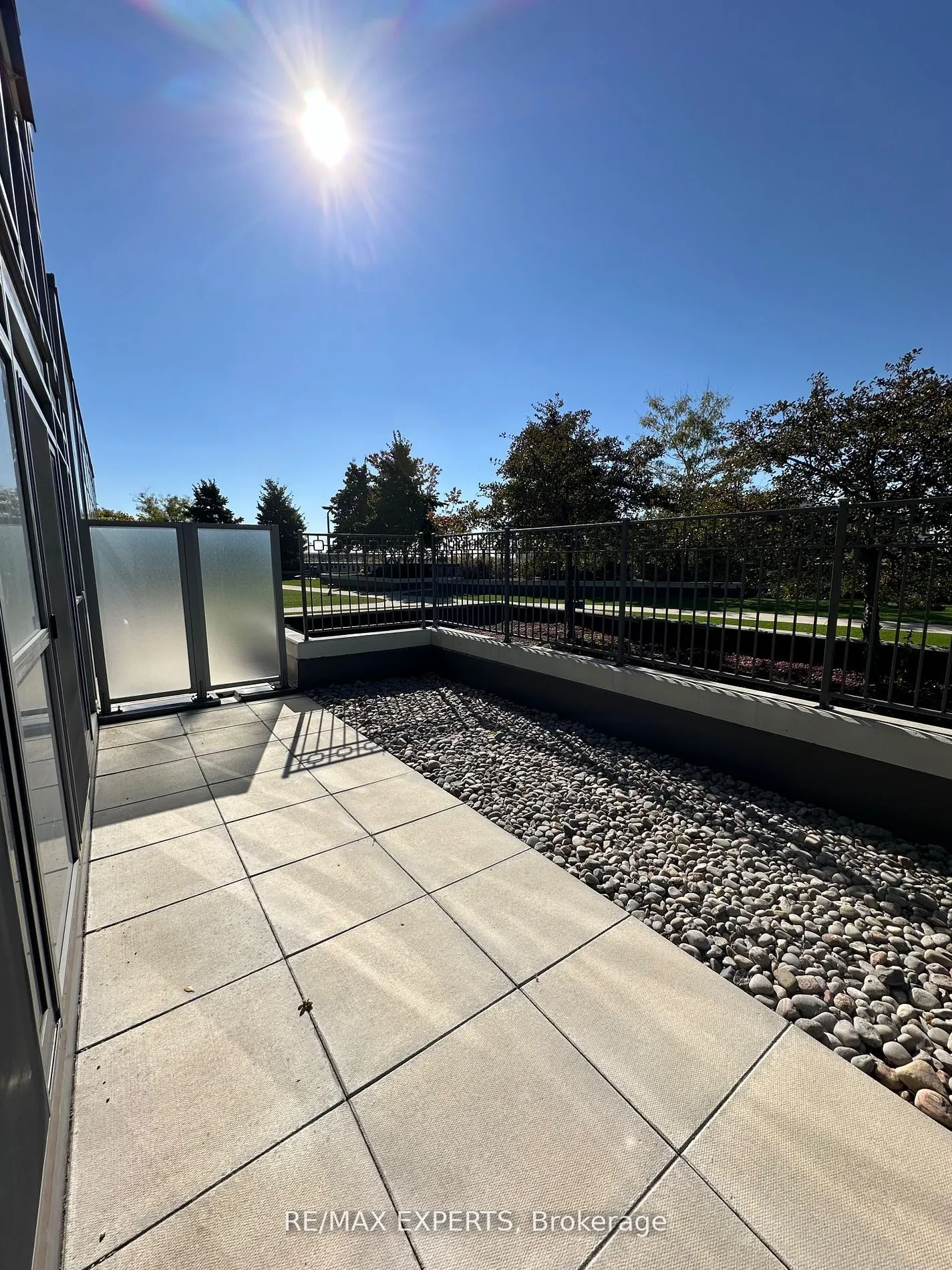 65 Oneida Crescent, #303