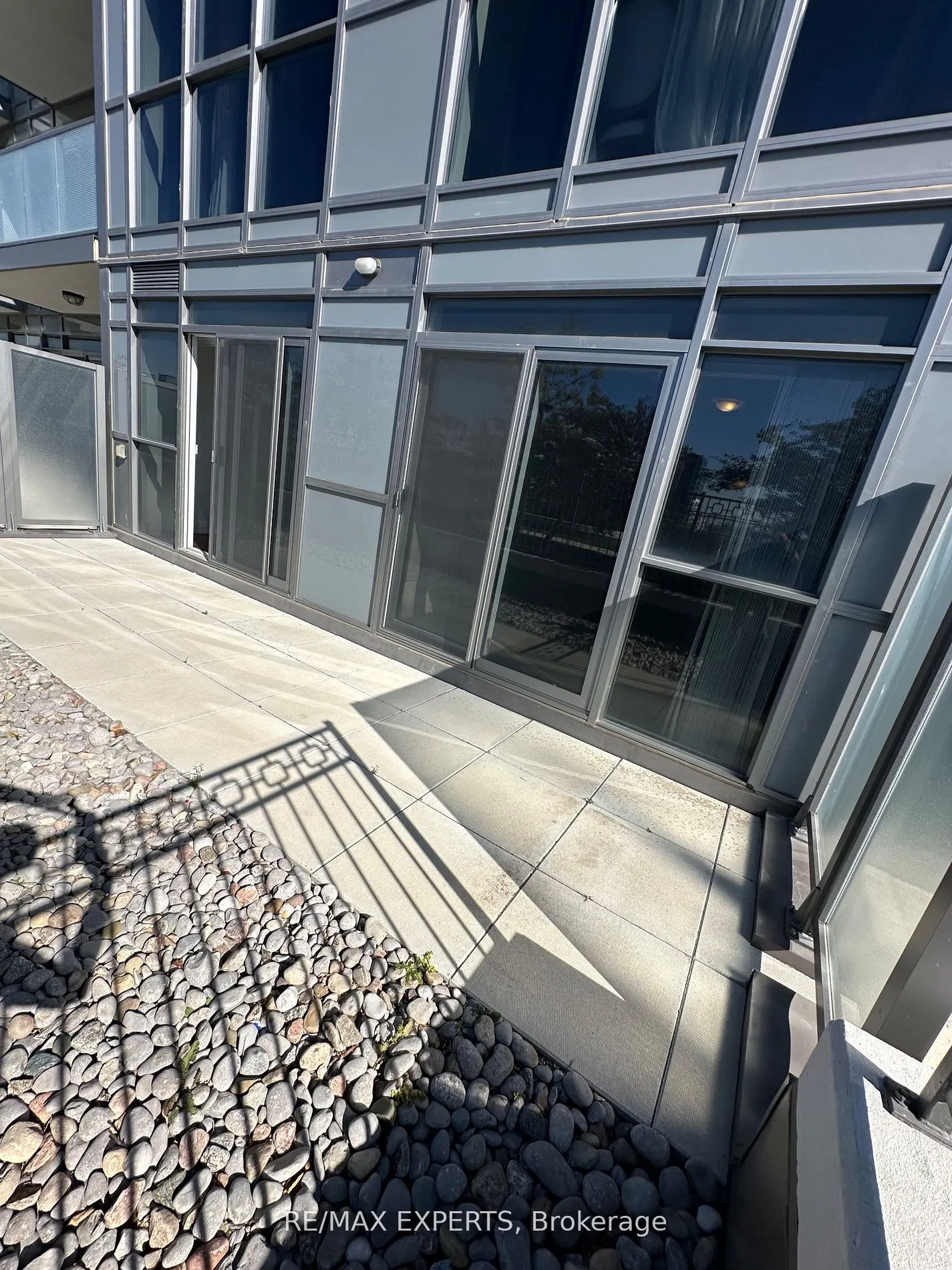 65 Oneida Crescent, #303