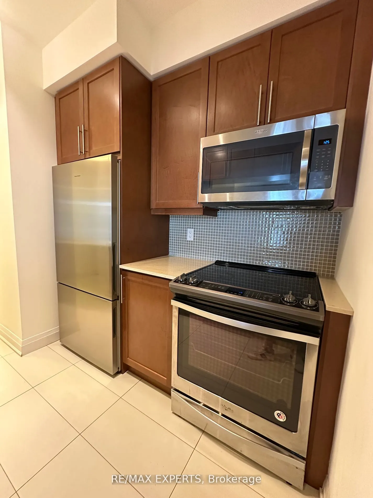 65 Oneida Crescent, #303