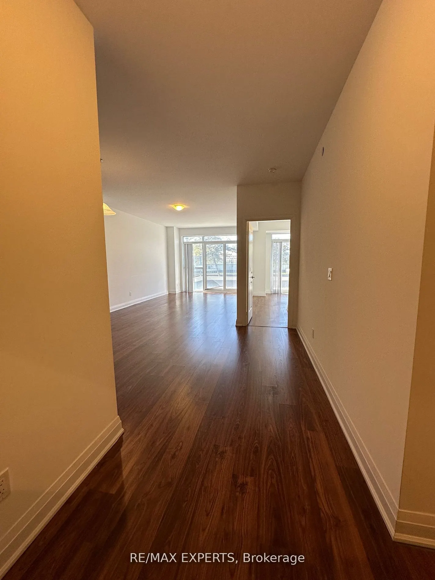 65 Oneida Crescent, #303