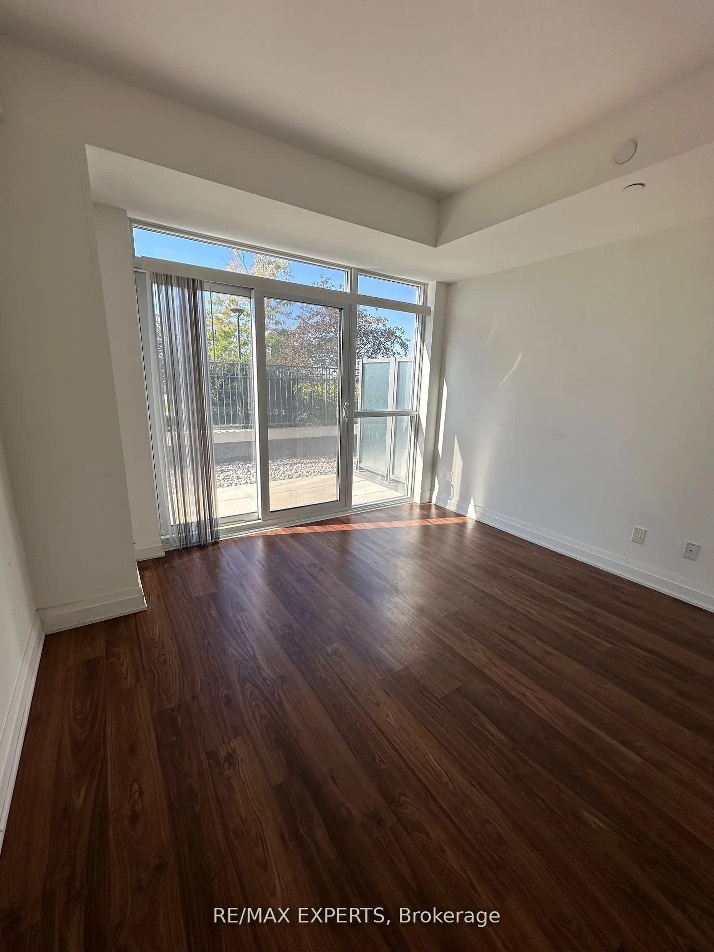 65 Oneida Crescent, #303