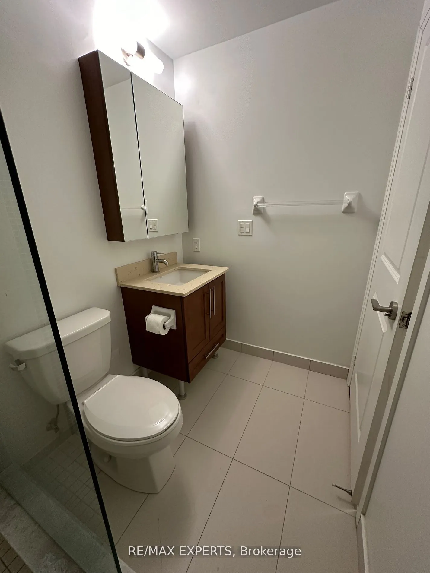 65 Oneida Crescent, #303