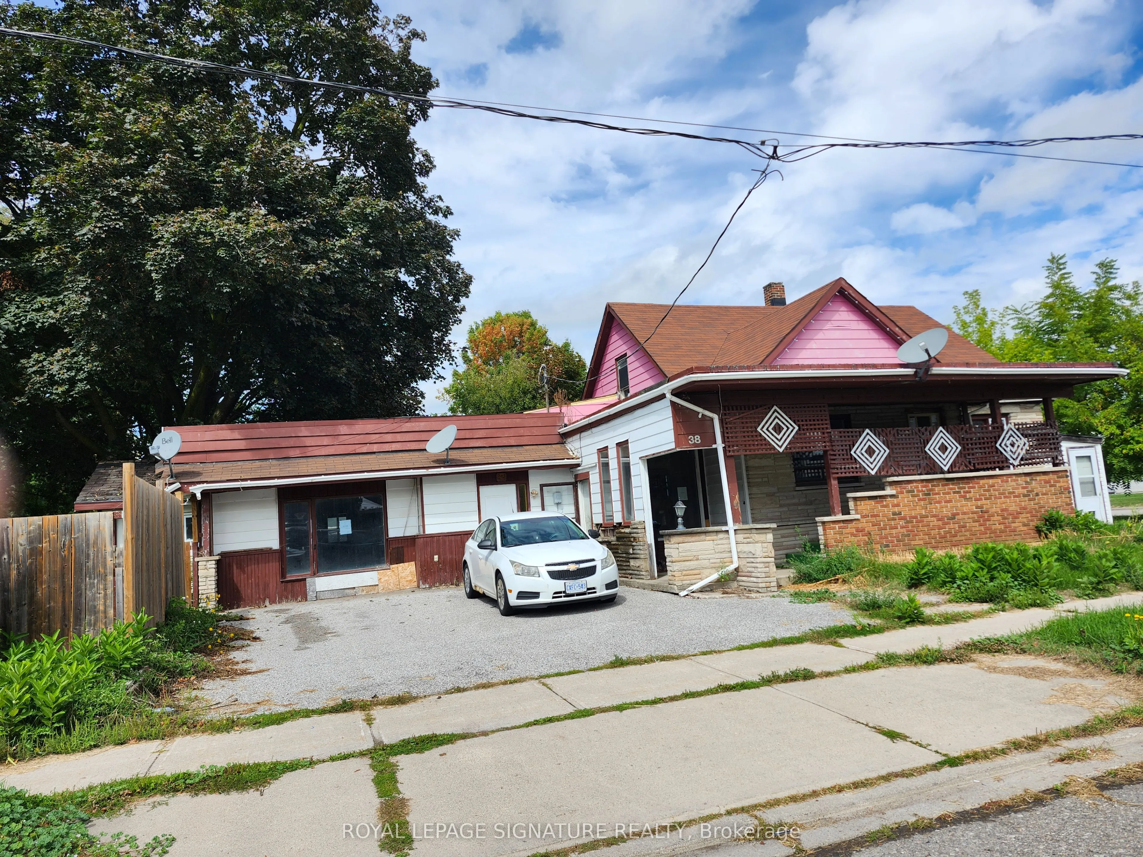 38 Tupper Street