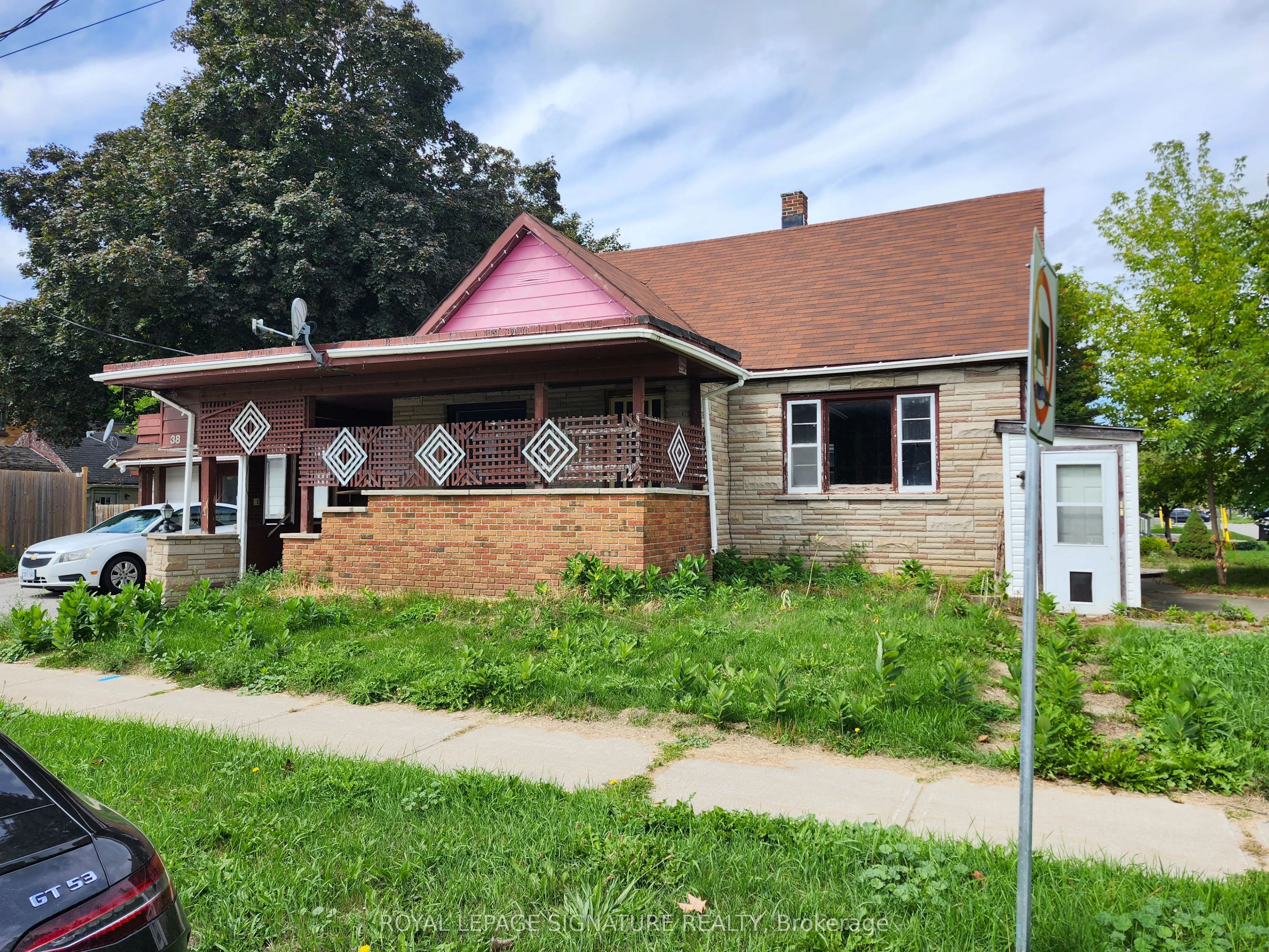 38 Tupper Street