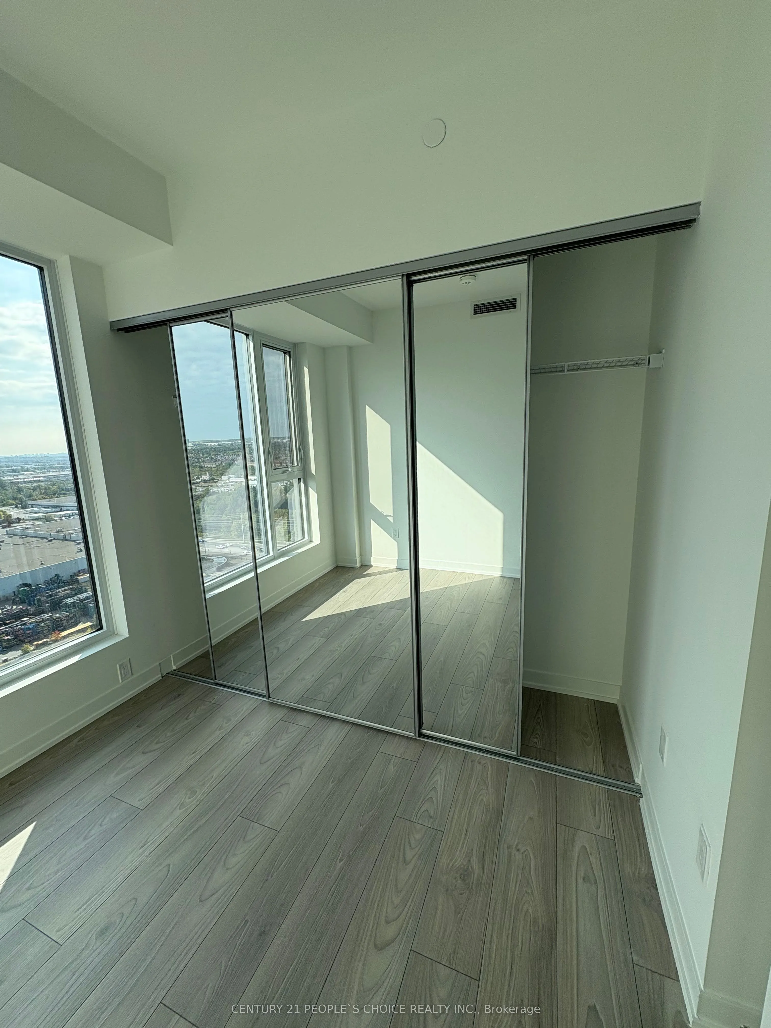 474 Caldari Road, #2005