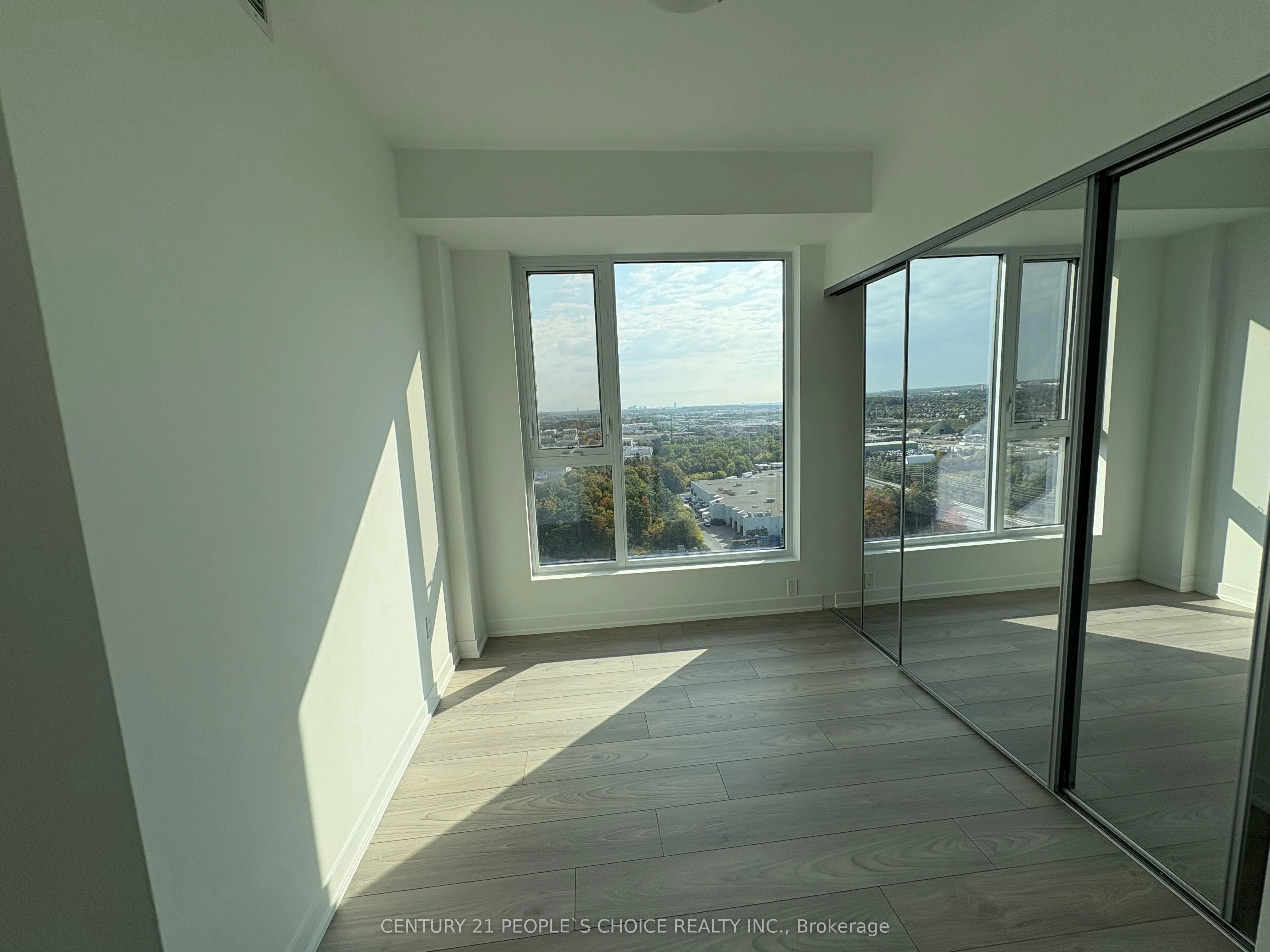 474 Caldari Road, #2005
