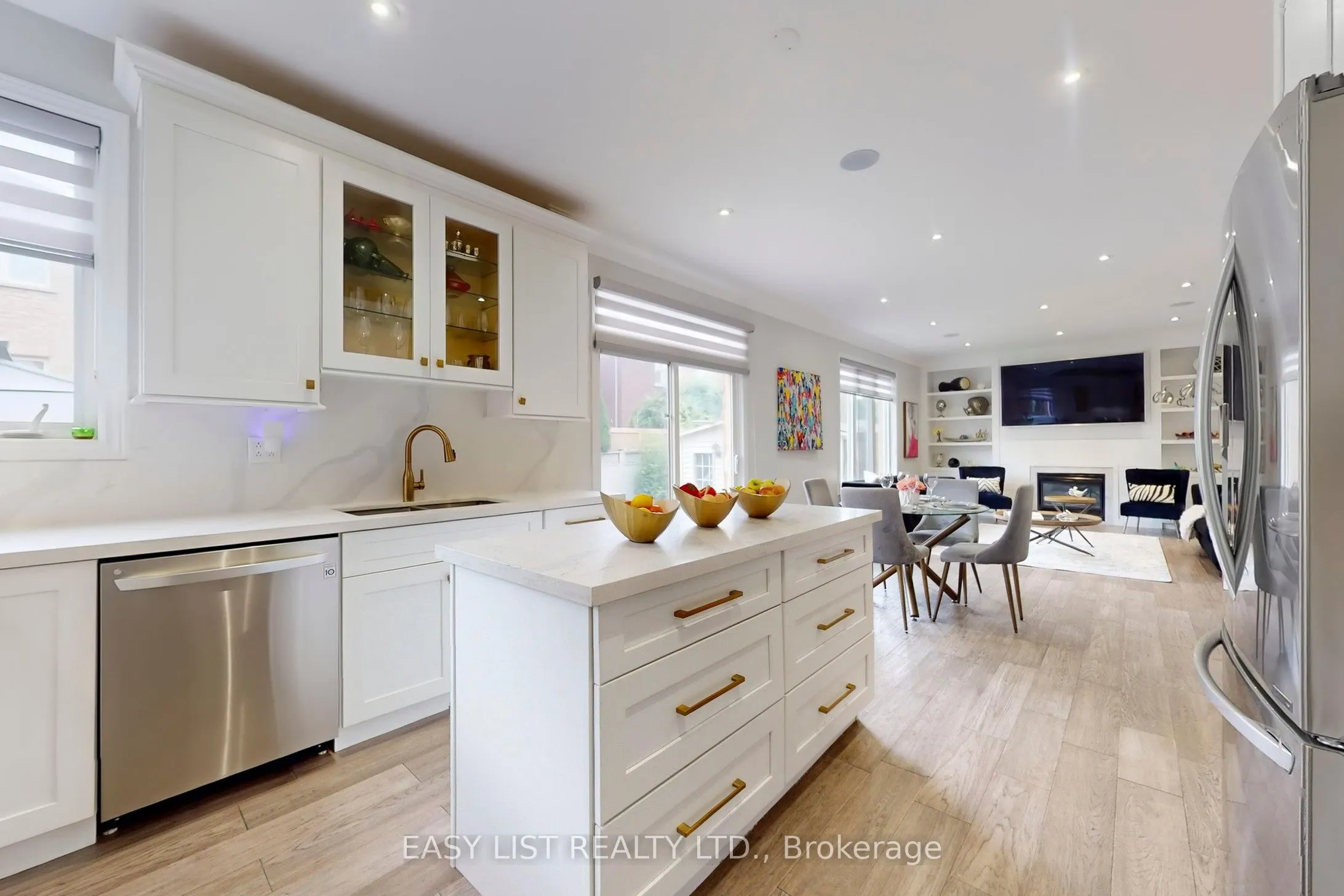 6 Kingshill Road, #Main