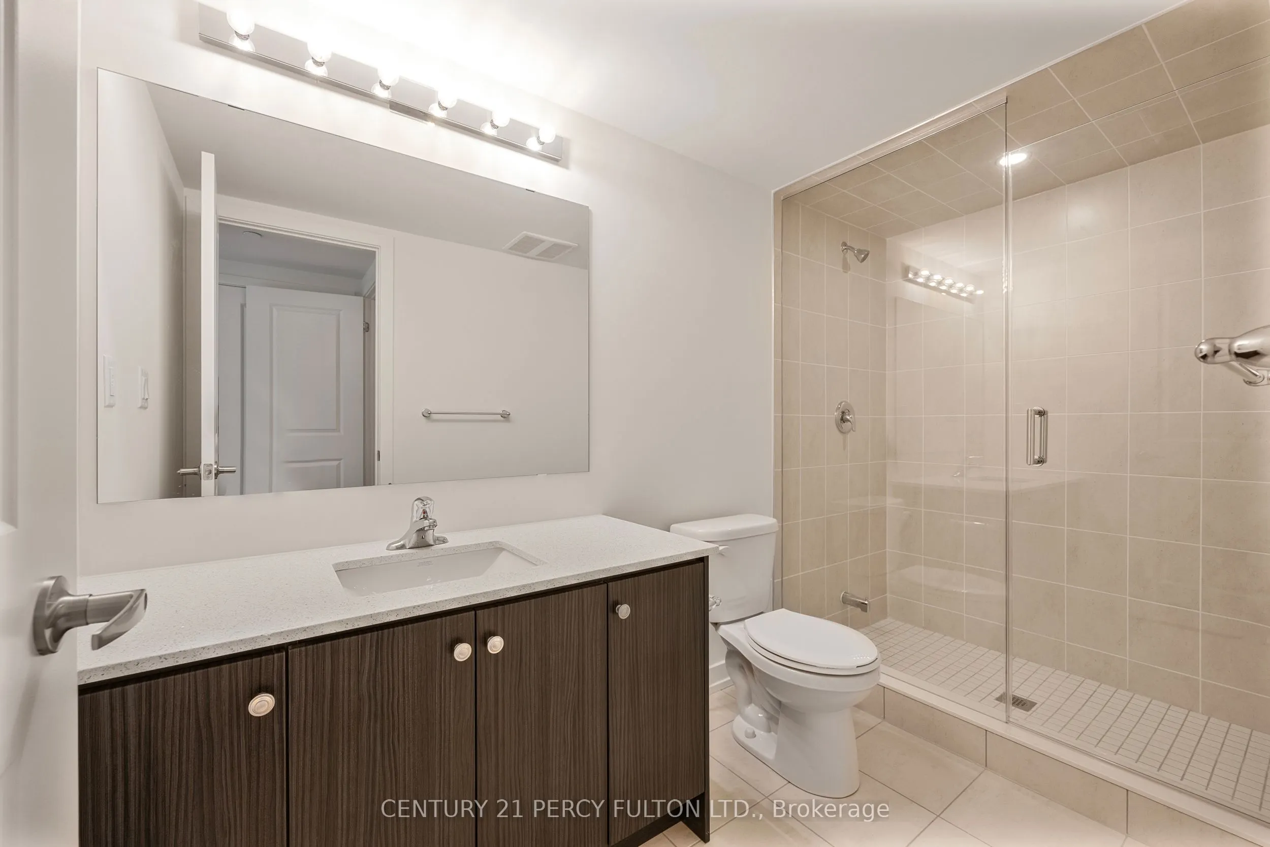 58 Elizabeth Street S, #2208