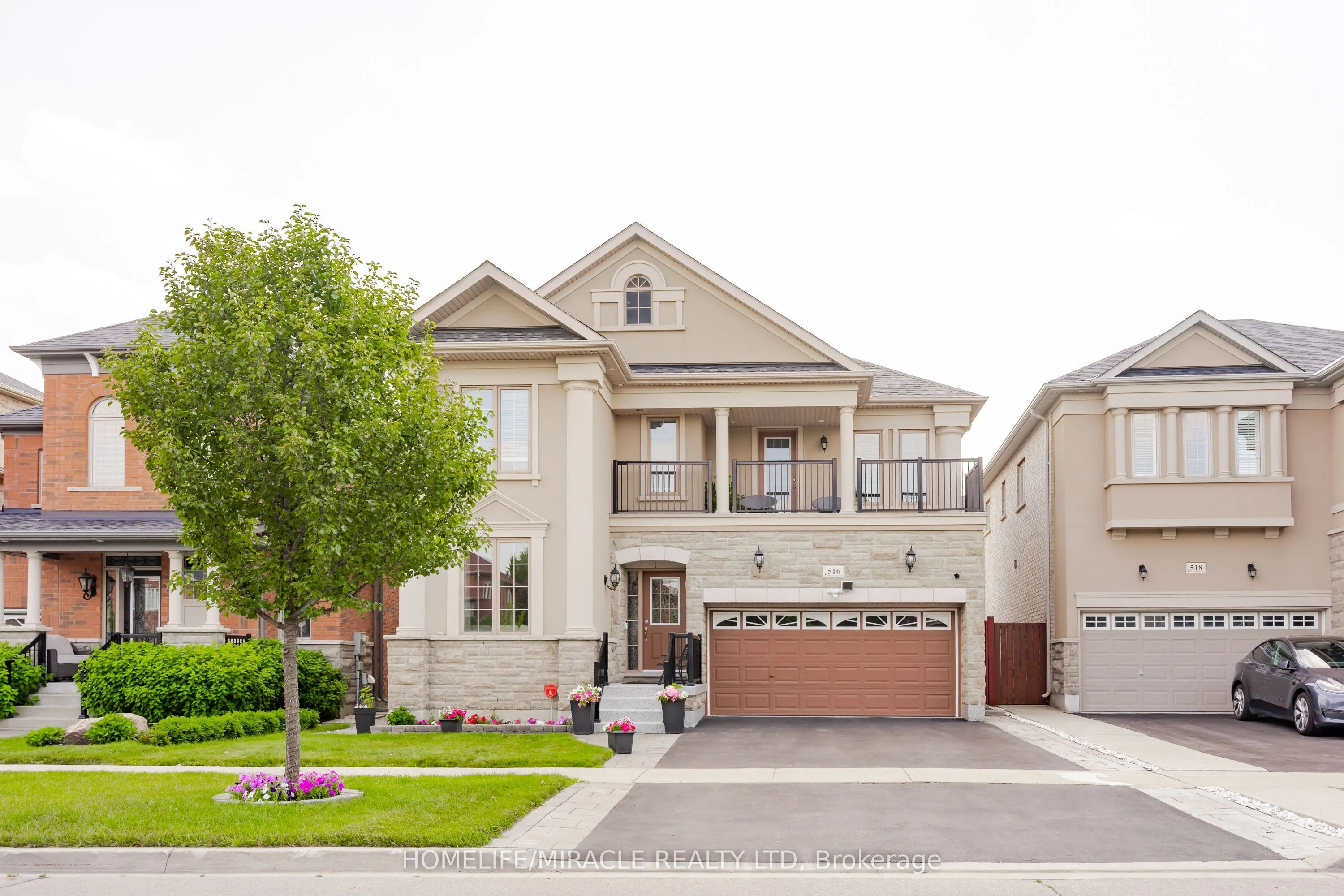 516 Vellore Woods Boulevard