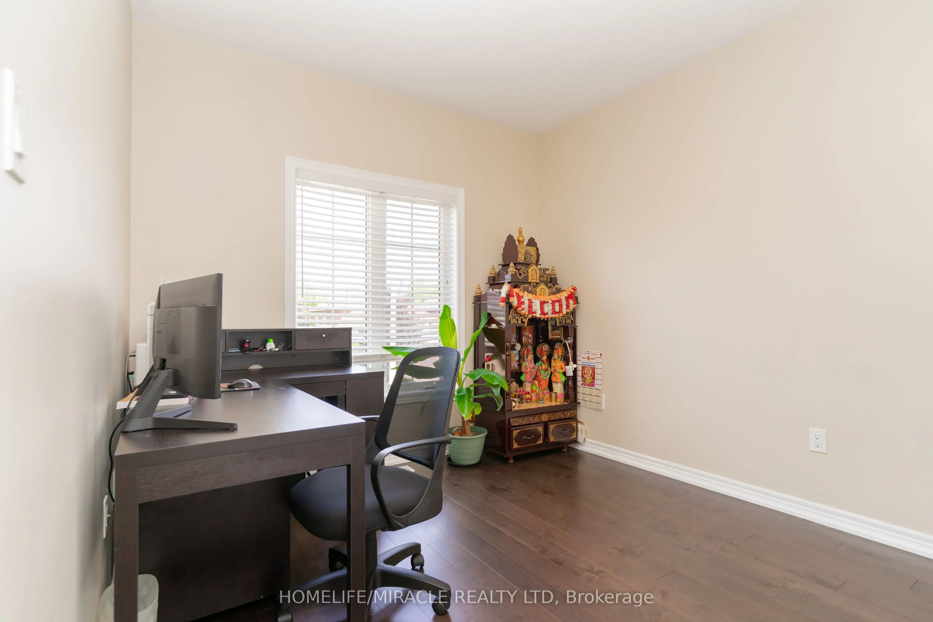 516 Vellore Woods Boulevard