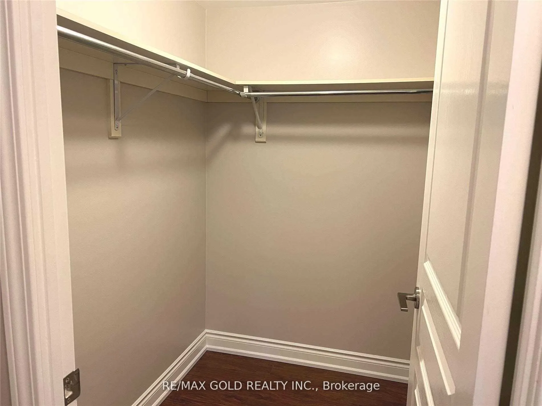 75 South Town Centre Boulevard, #508