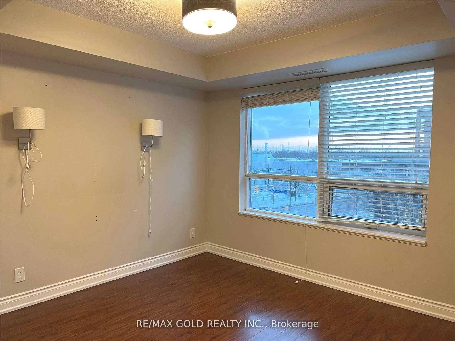 75 South Town Centre Boulevard, #508