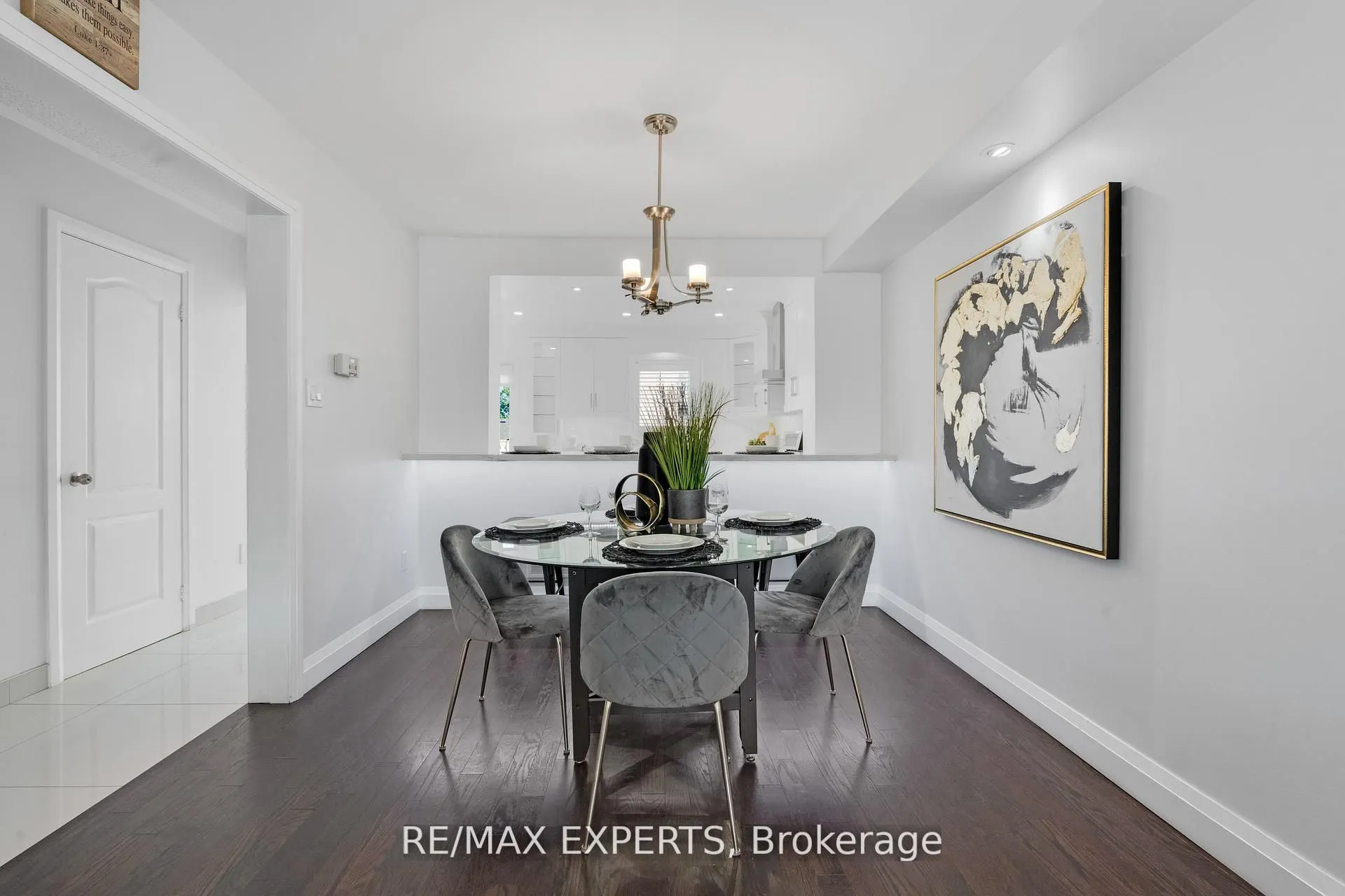 19 Foxchase Avenue, #32