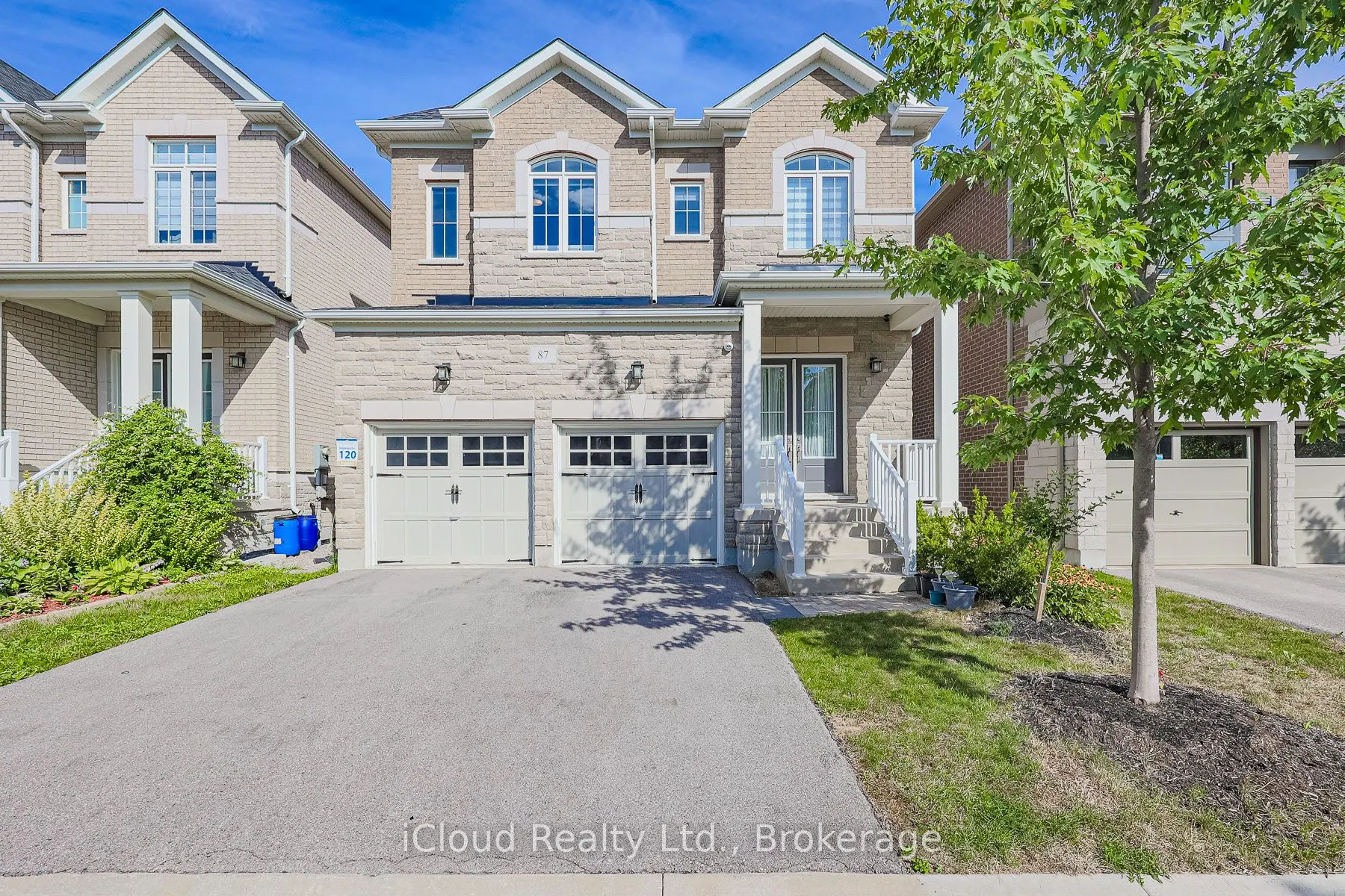 87 Pine Hill Crescent