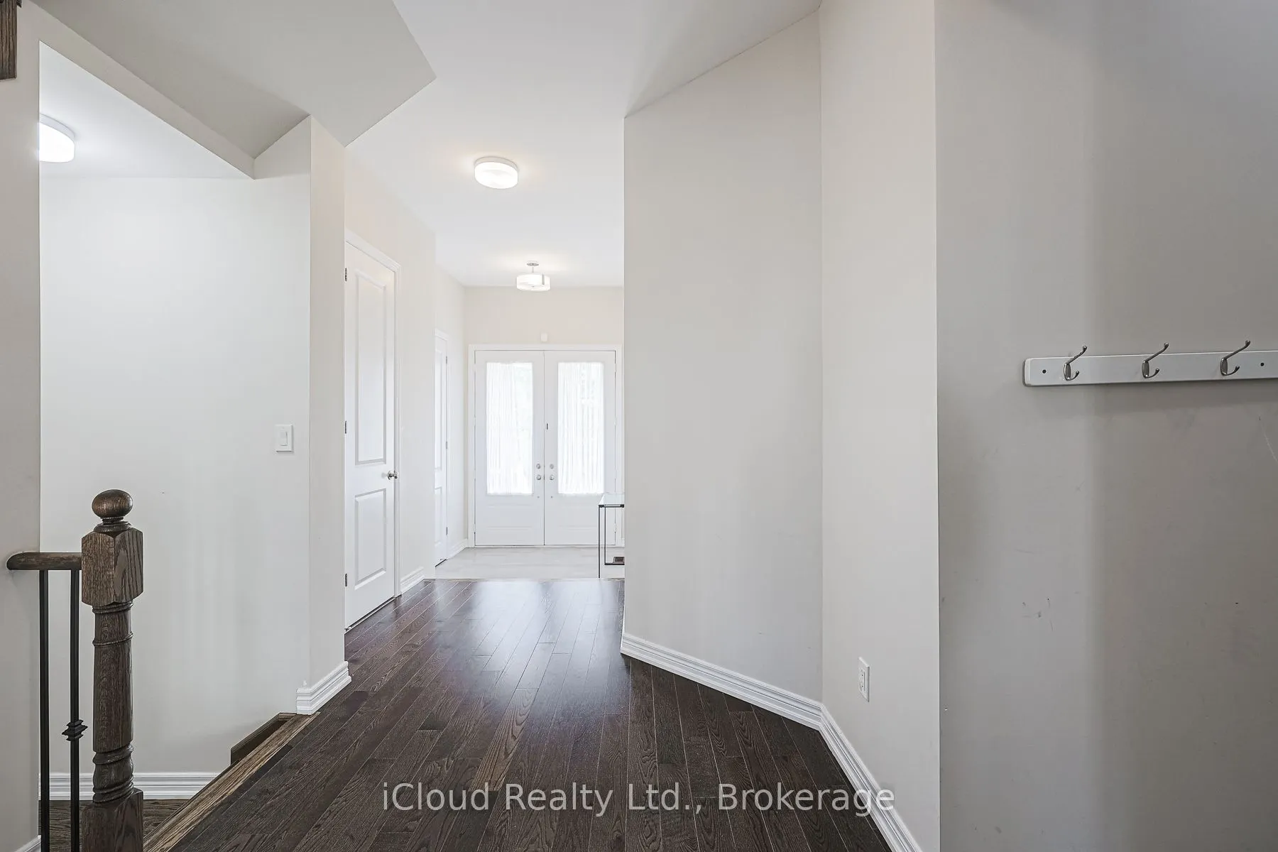 87 Pine Hill Crescent