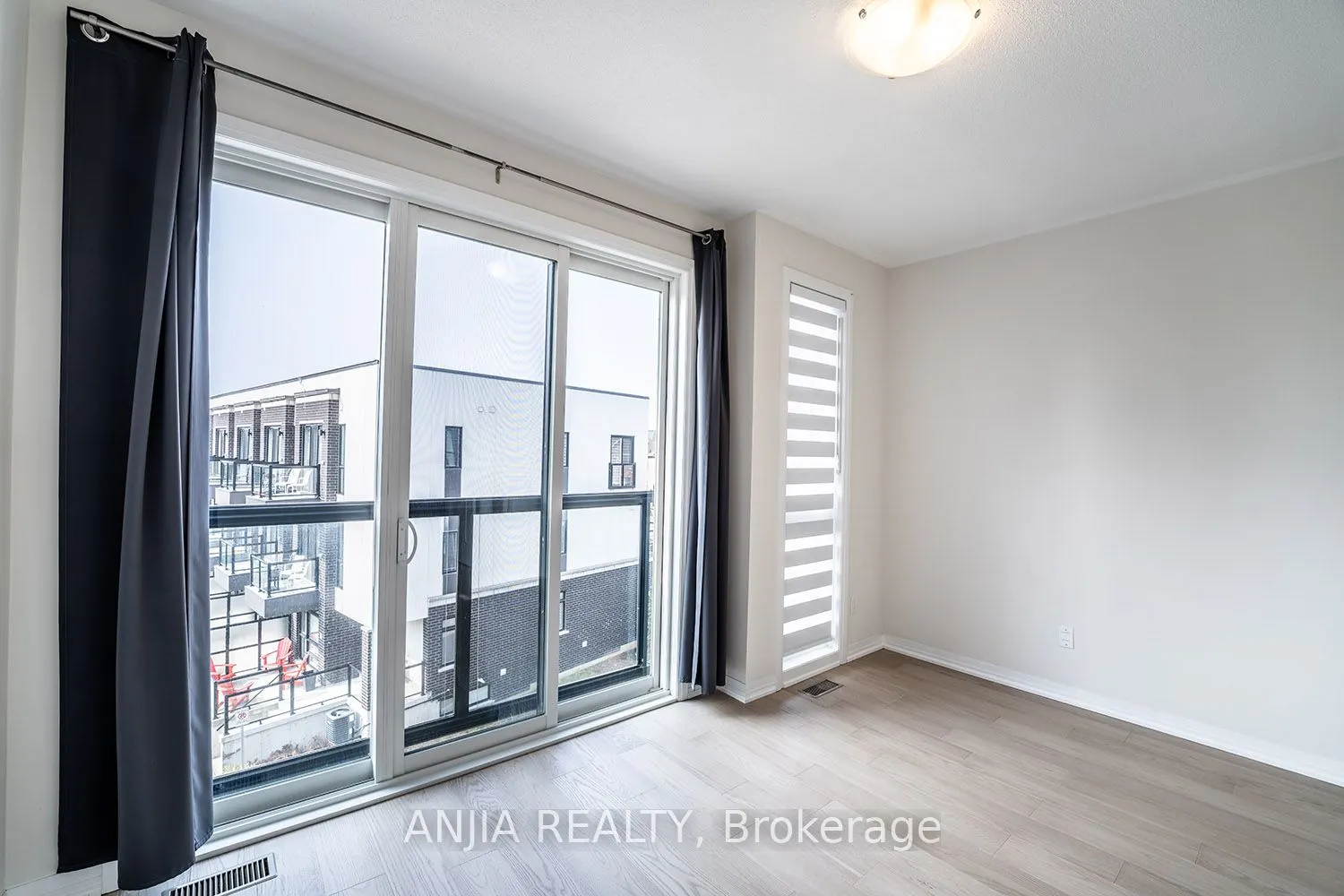 1669 Bur Oak Avenue, #7