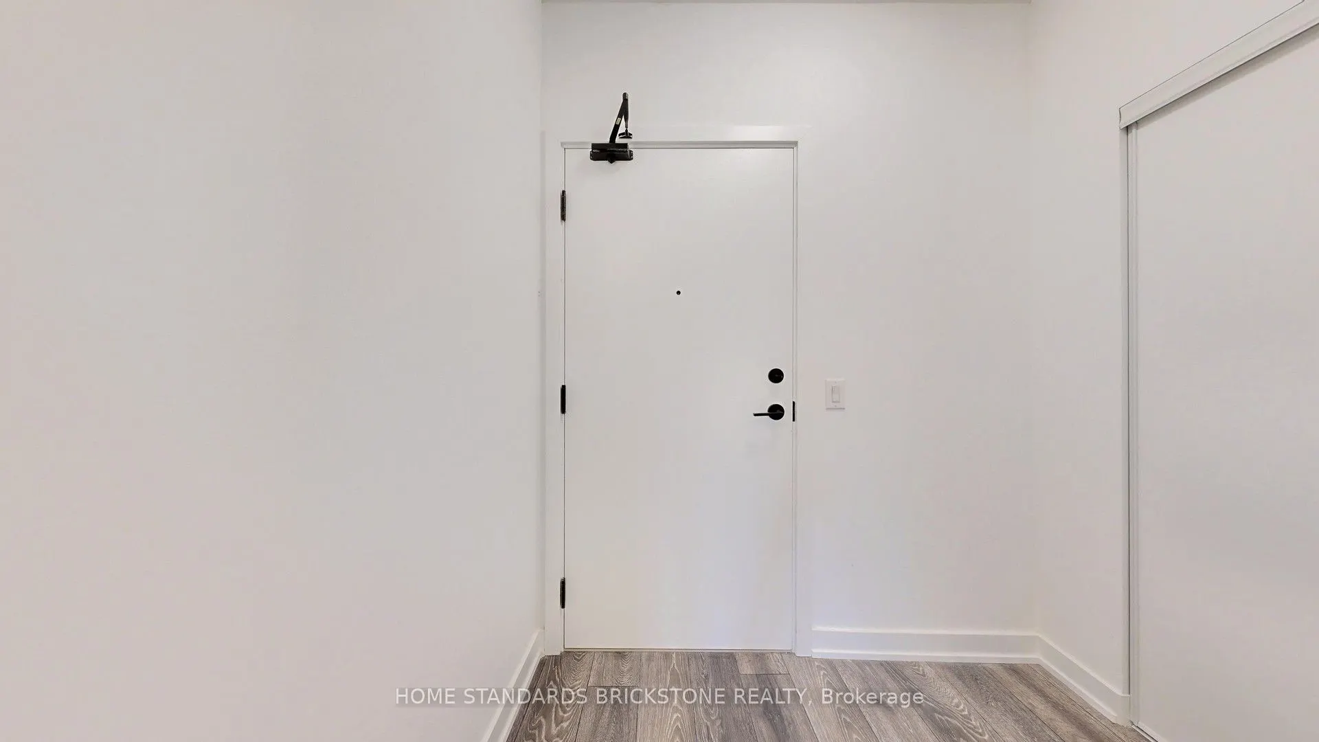 8888 Yonge Street, #321