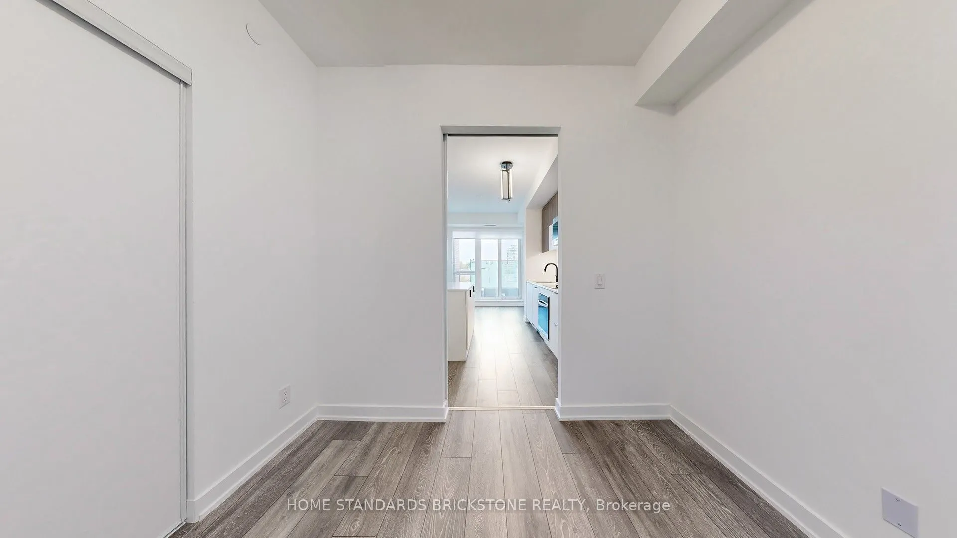 8888 Yonge Street, #321