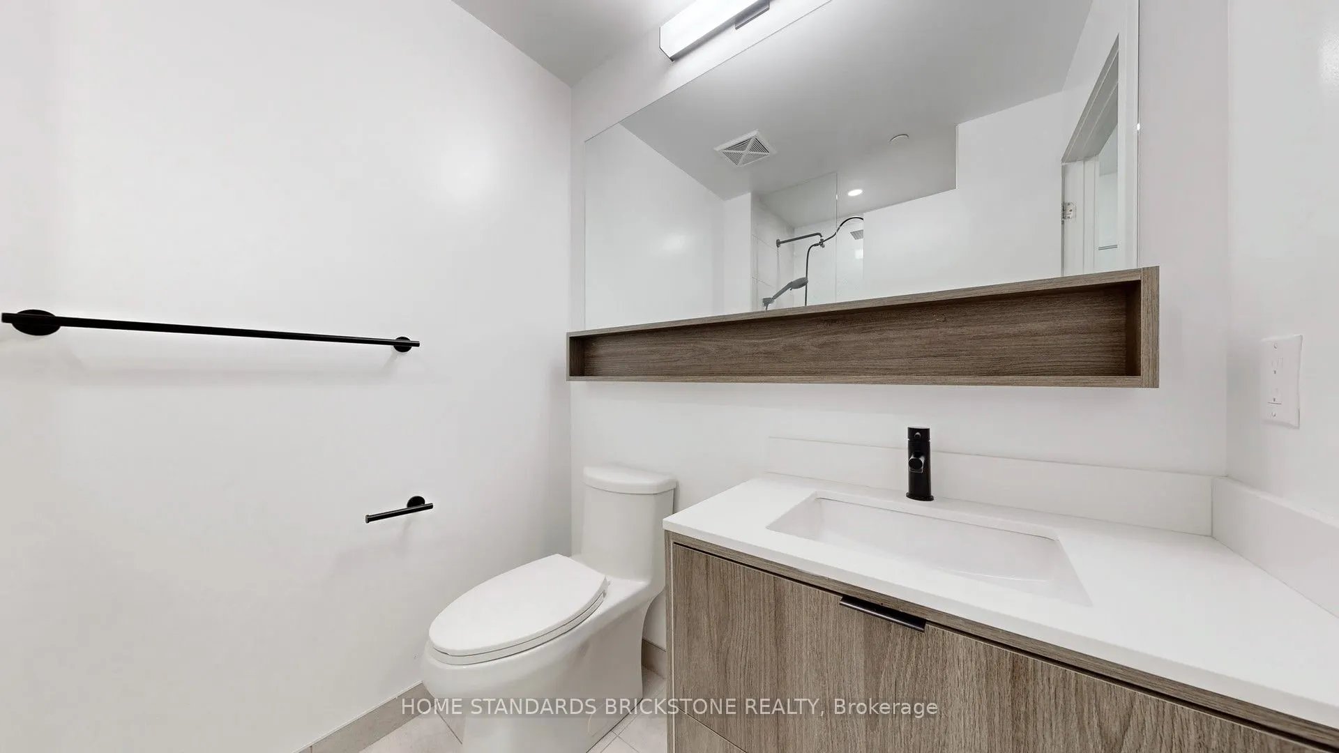 8888 Yonge Street, #321