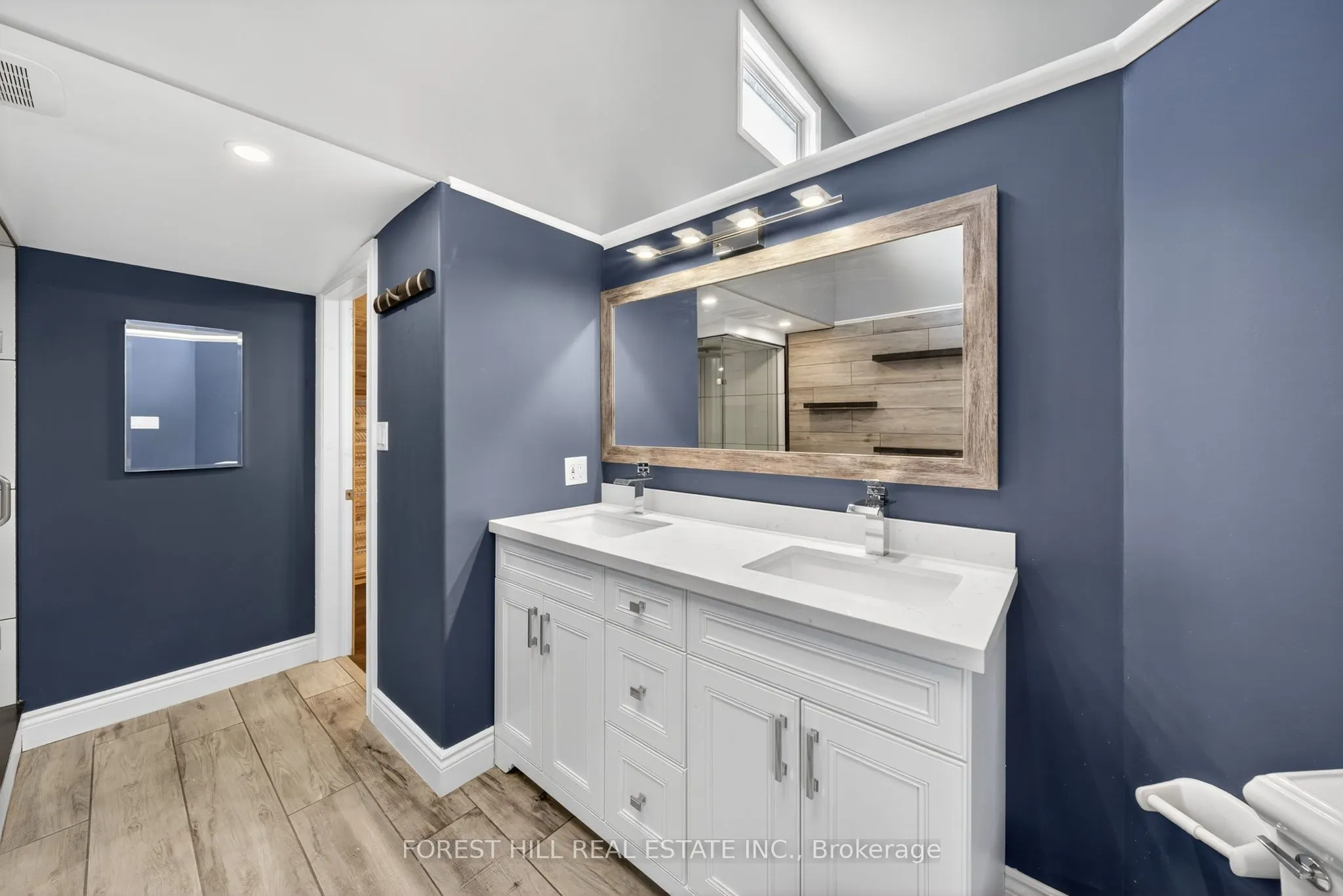 3934 Richview Road