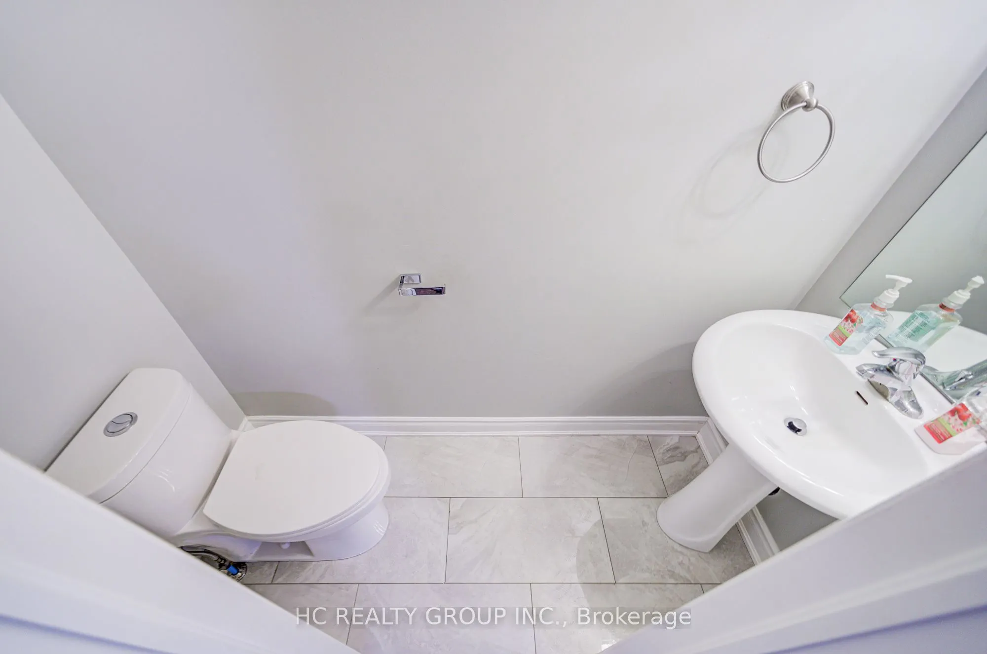 56 North Lake Road, #22