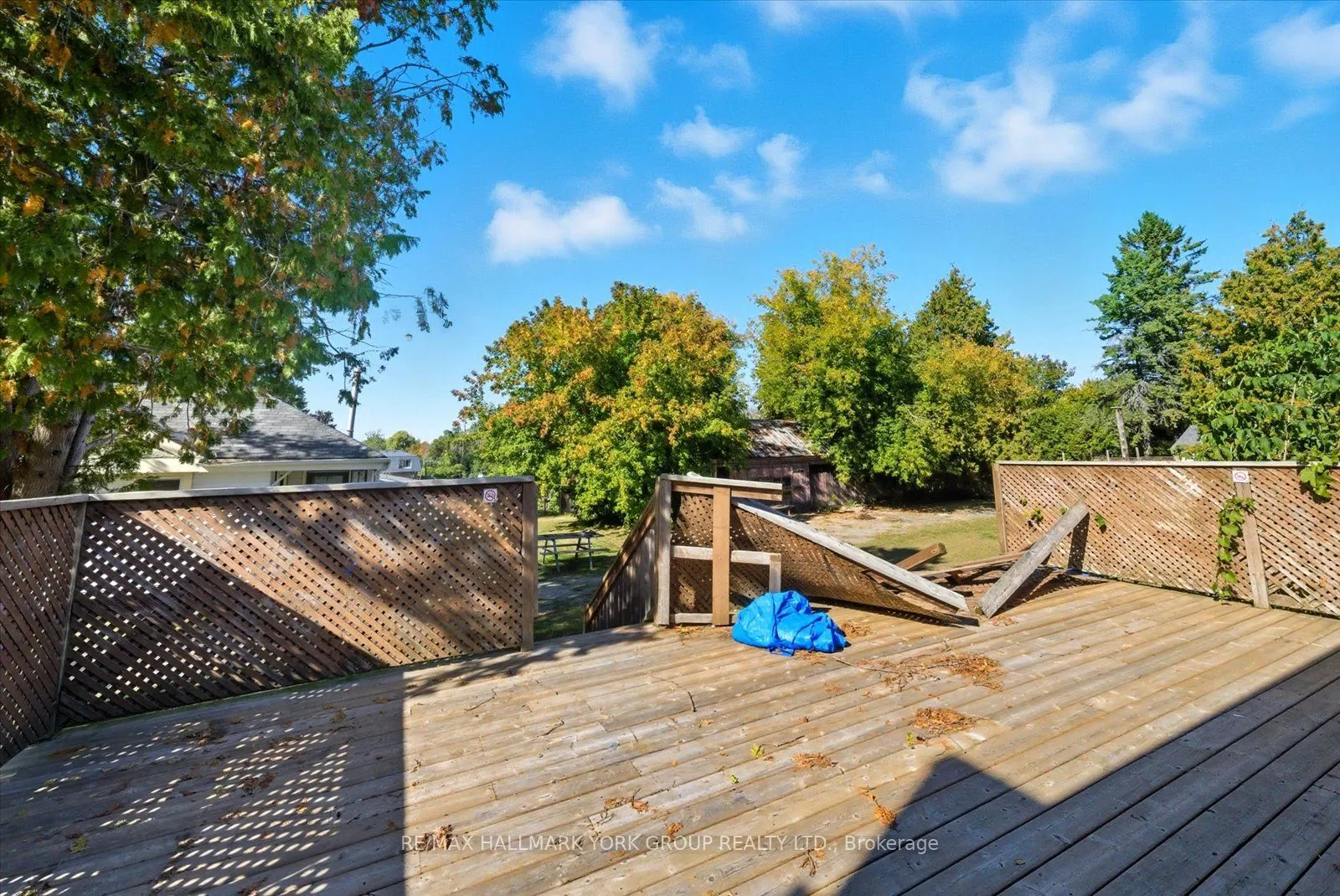 23035 Lake Ridge Road