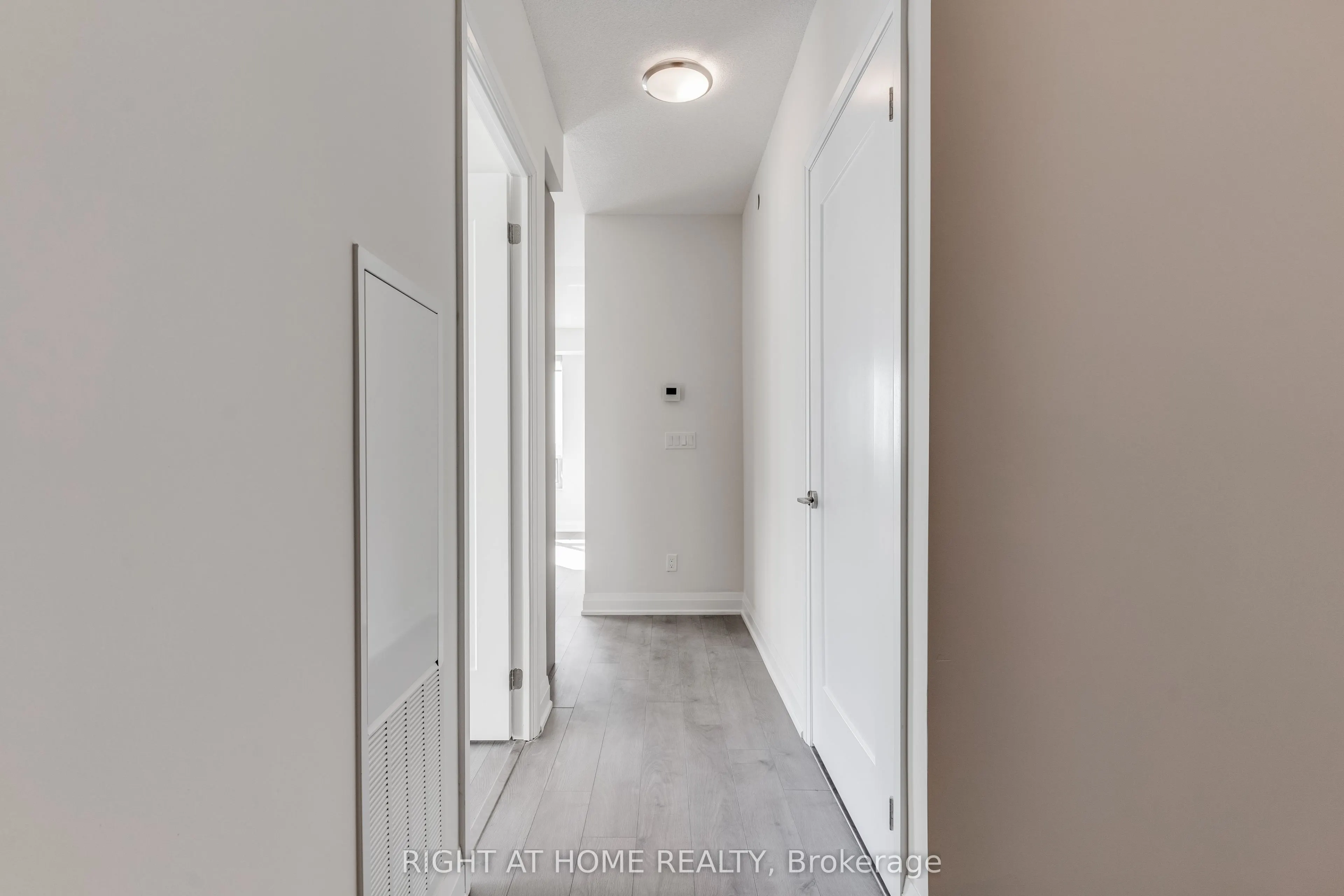 398 Highway 7 E, #709
