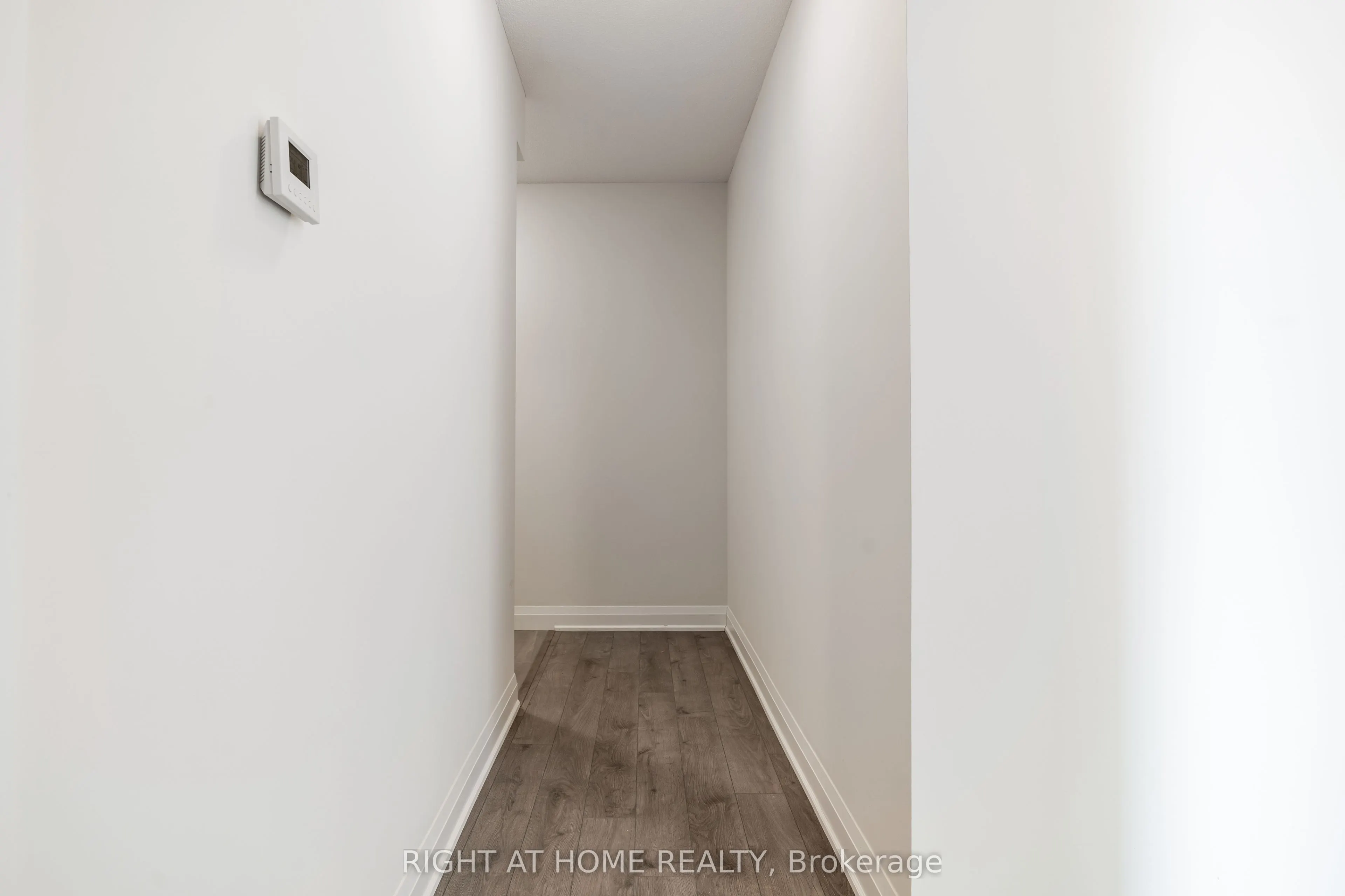 398 Highway 7 E, #709