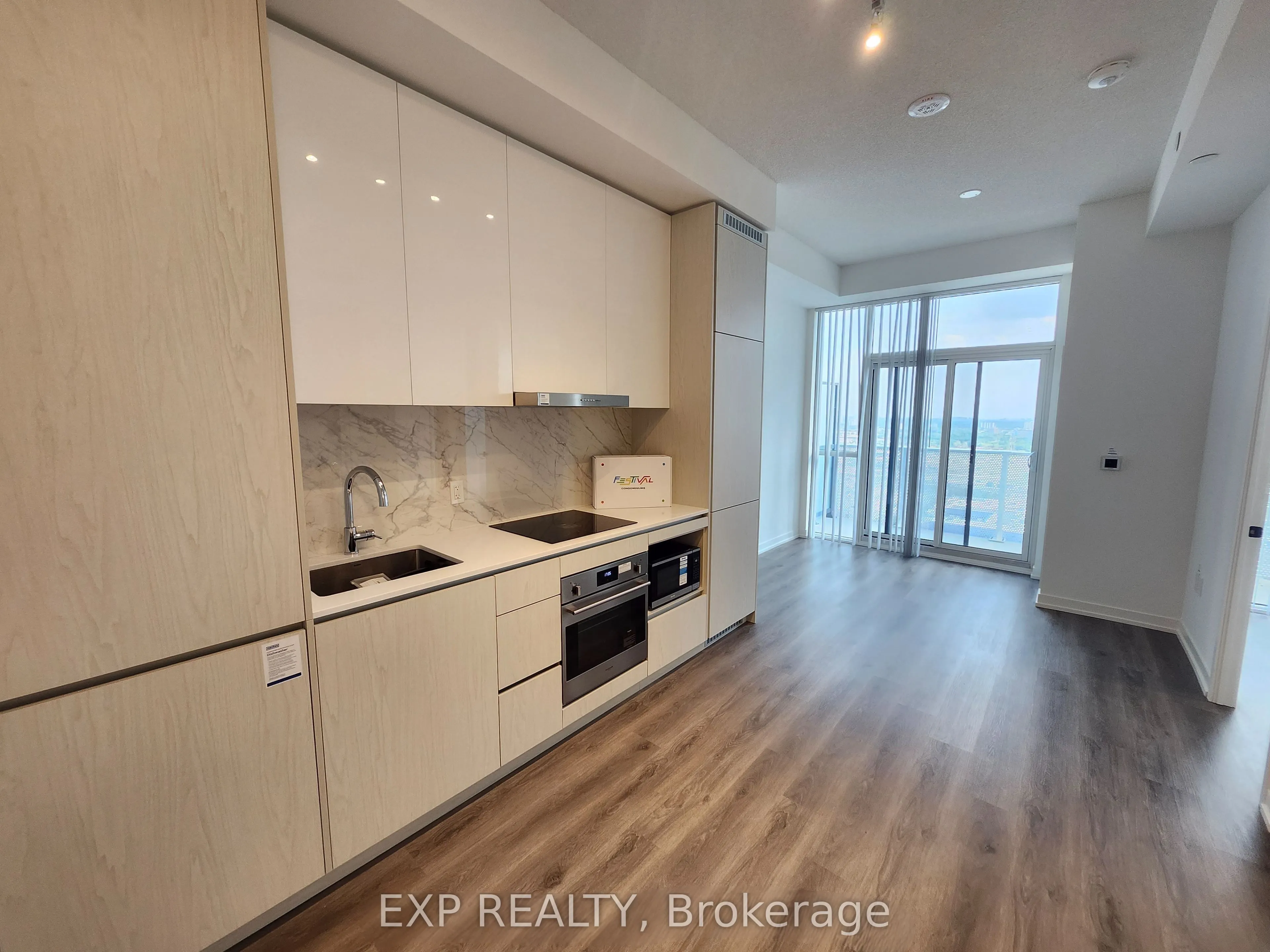 28 Interchange Way Way N, #Unit 4308