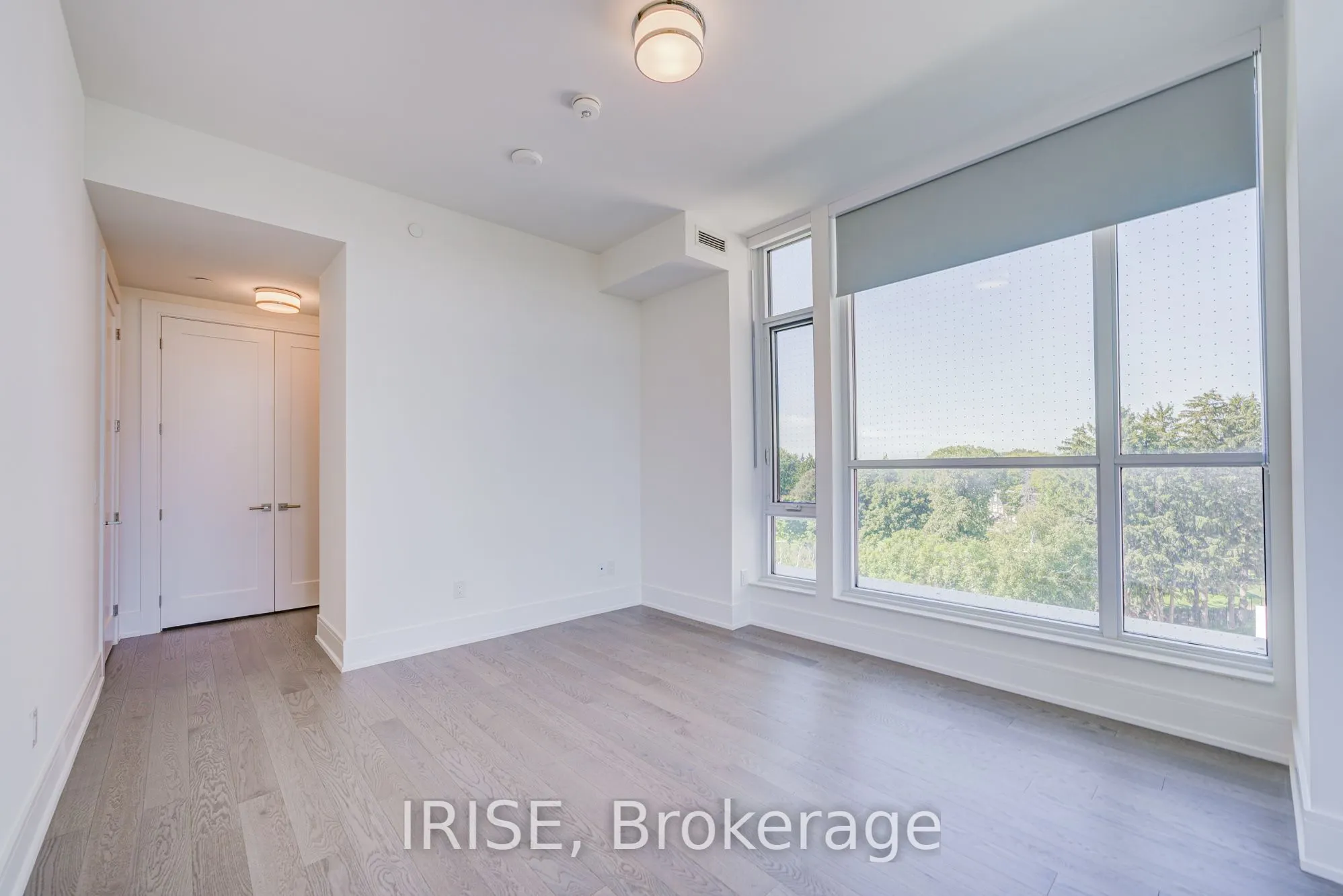 397 Royal Orchard Boulevard, #522