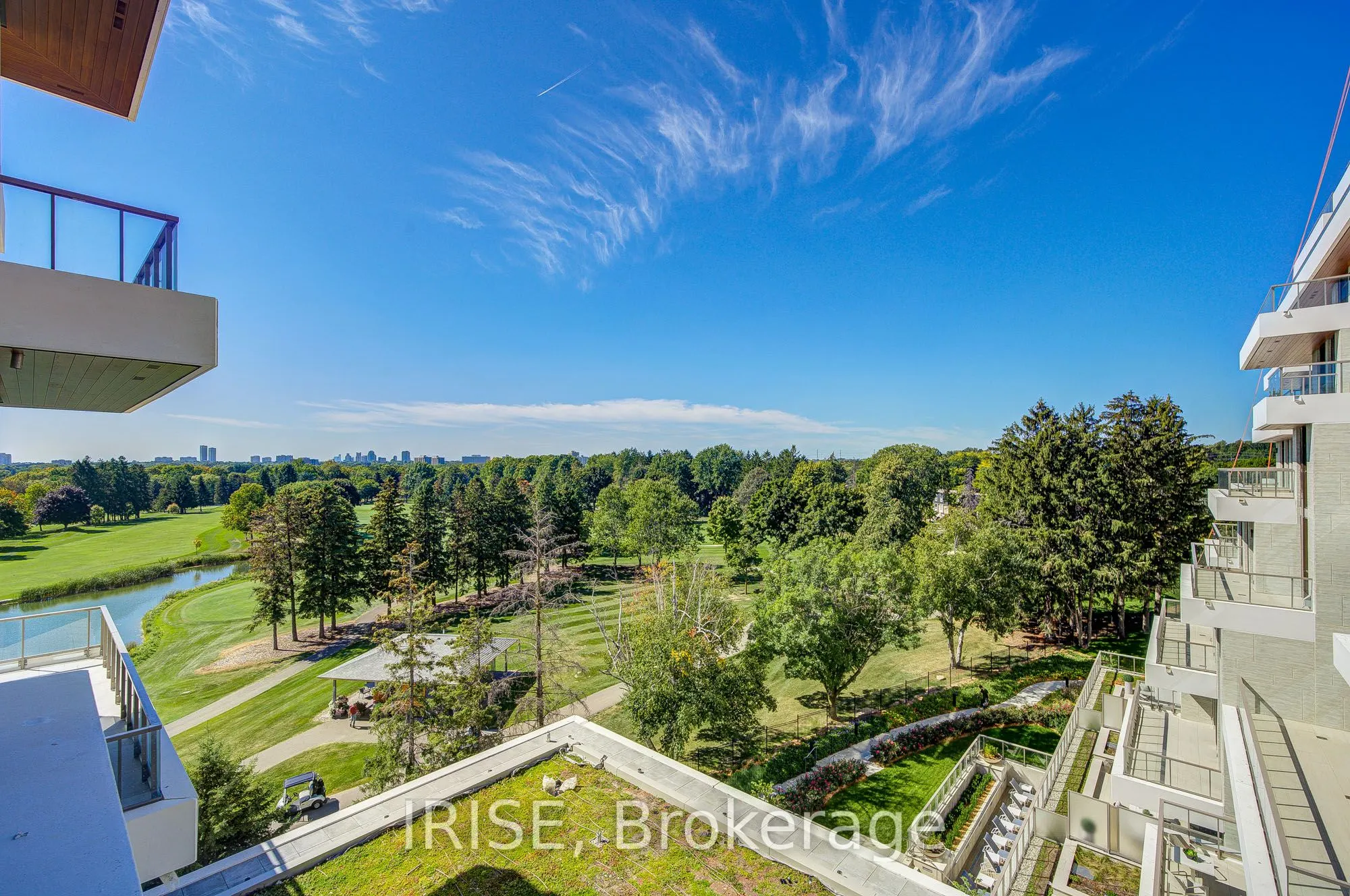397 Royal Orchard Boulevard, #522