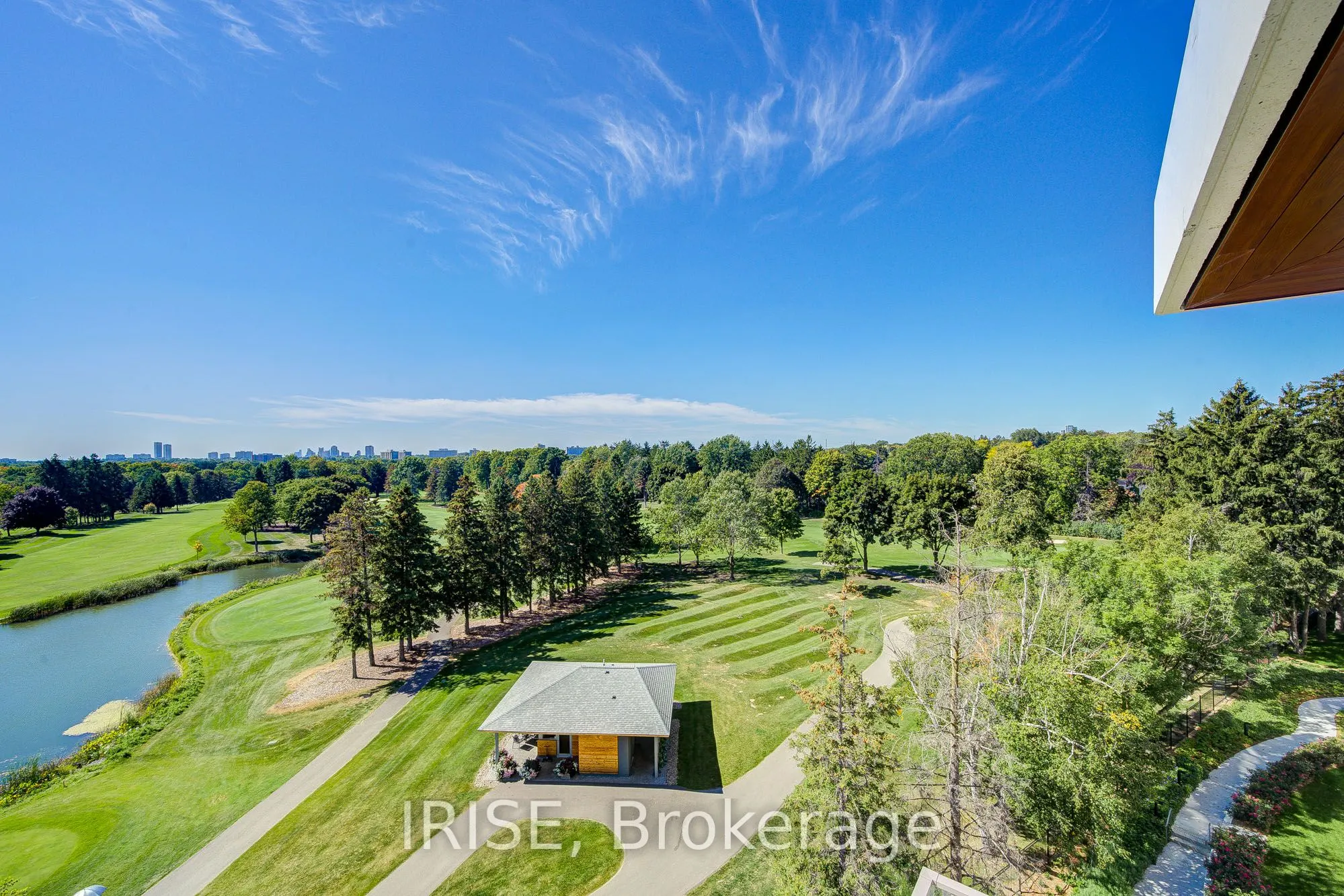 397 Royal Orchard Boulevard, #522