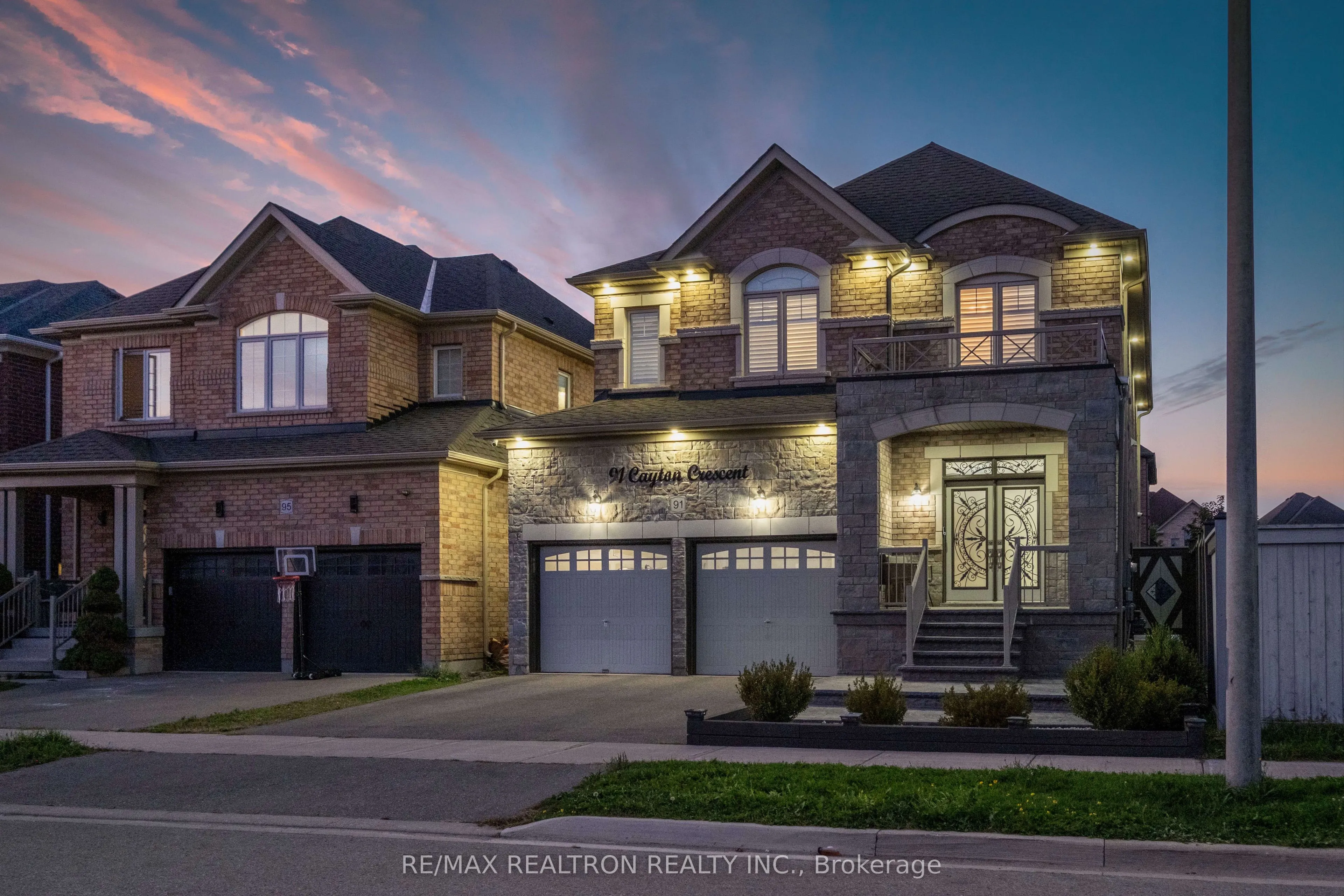 91 Cayton Crescent