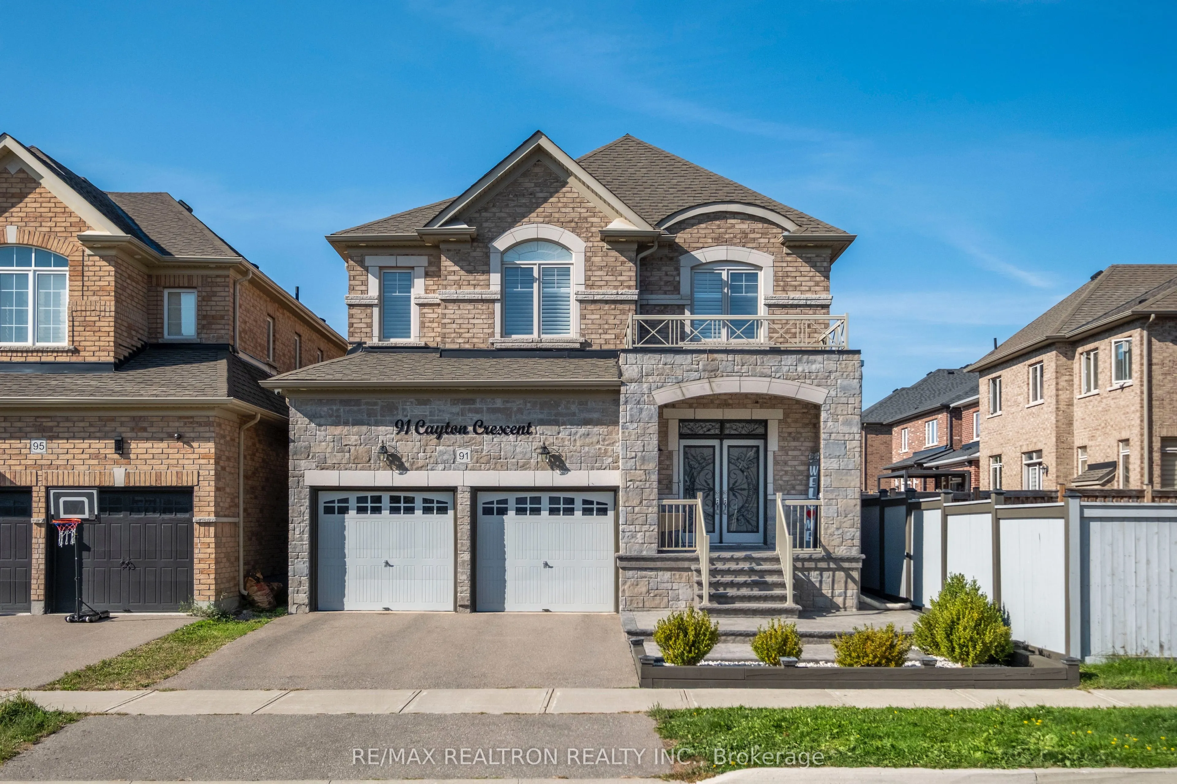 91 Cayton Crescent