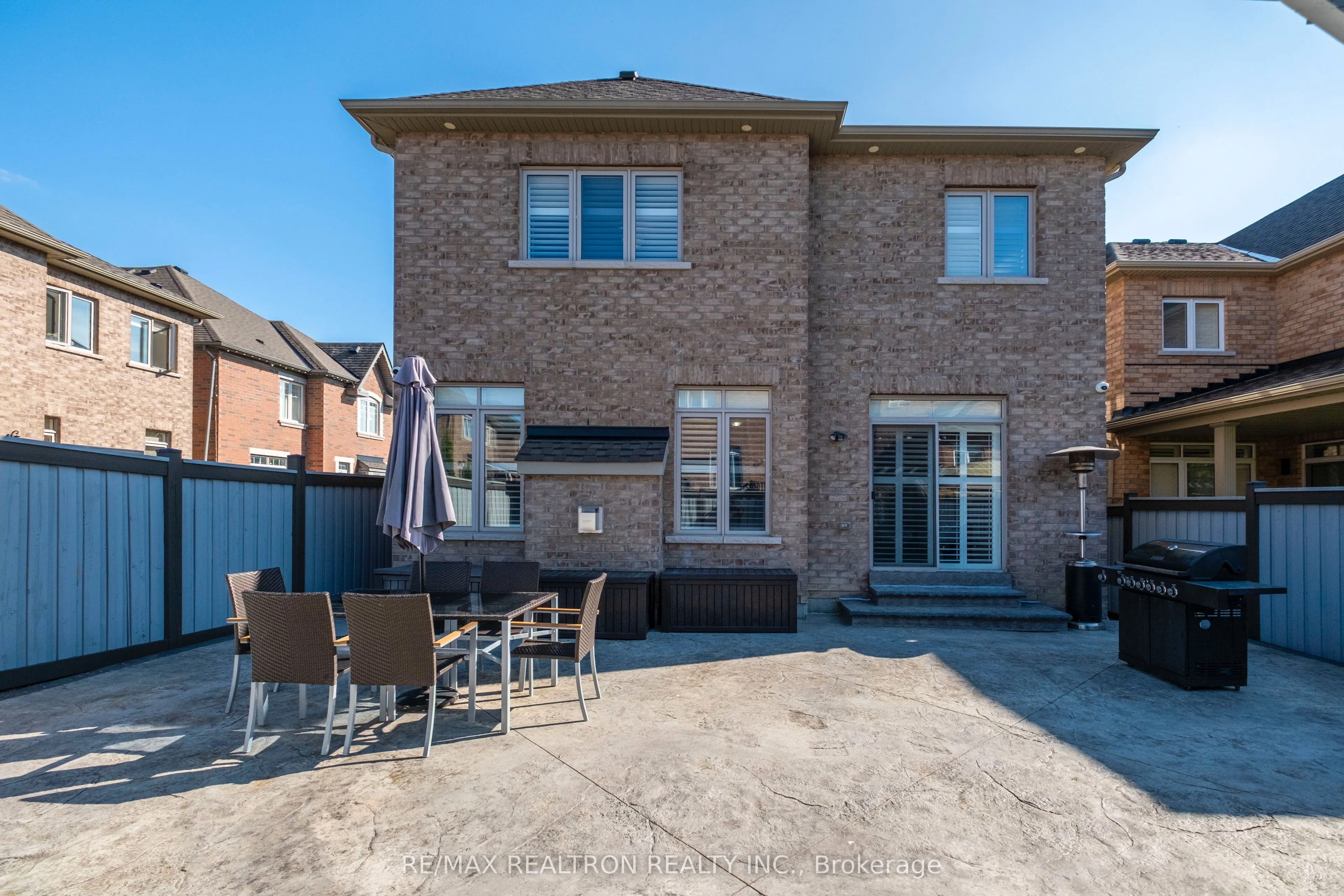 91 Cayton Crescent