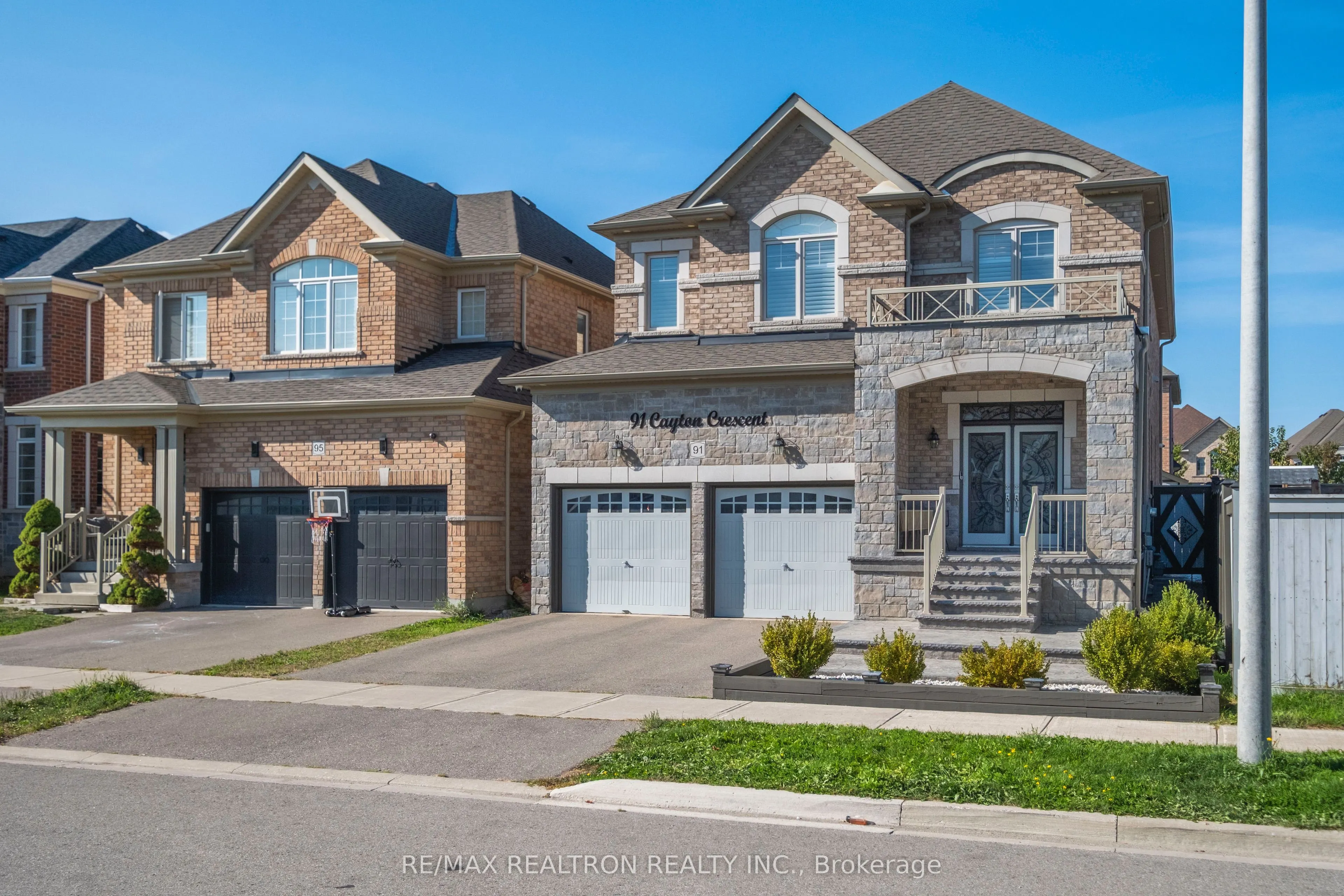91 Cayton Crescent