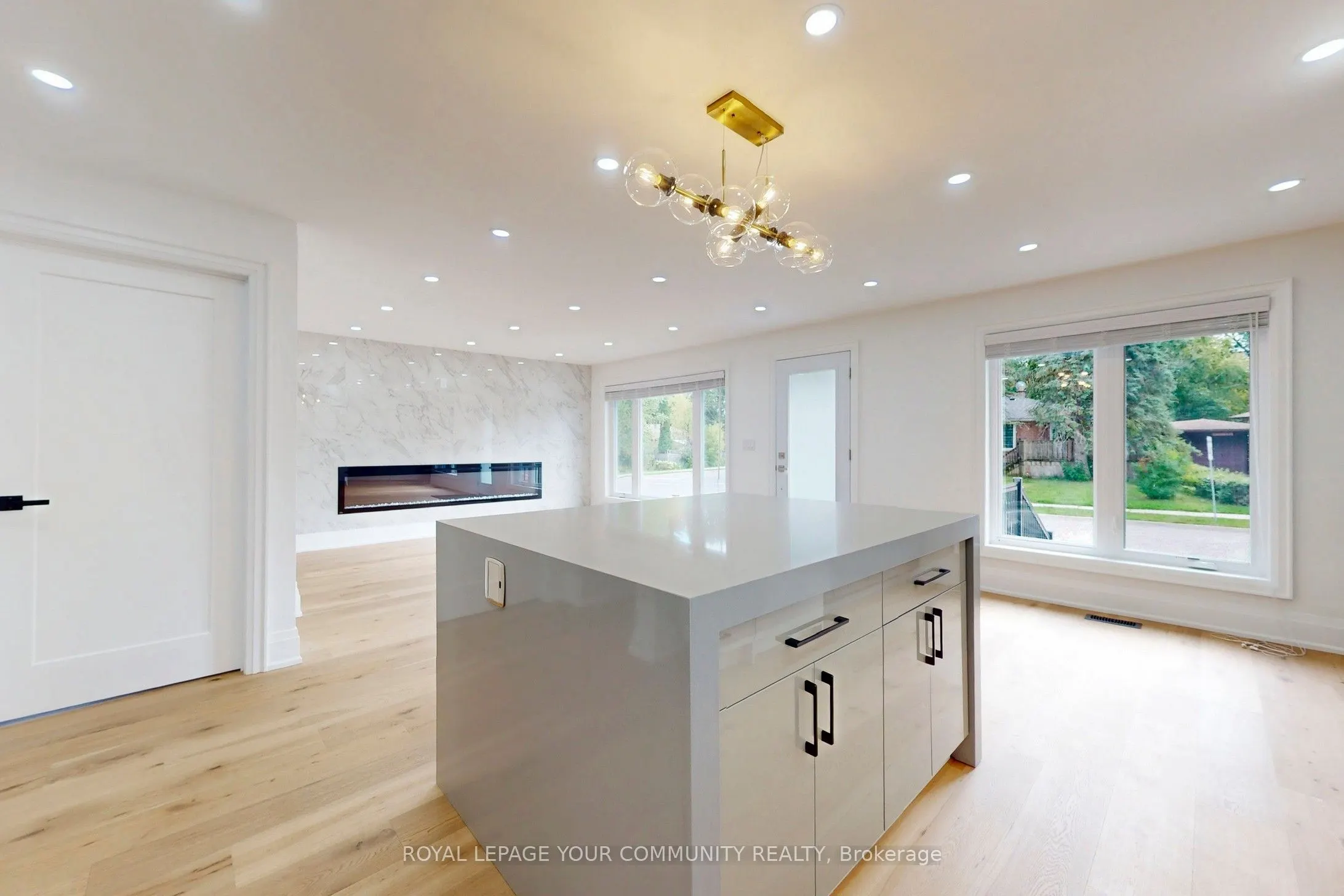 12 Kemano Road, #Main