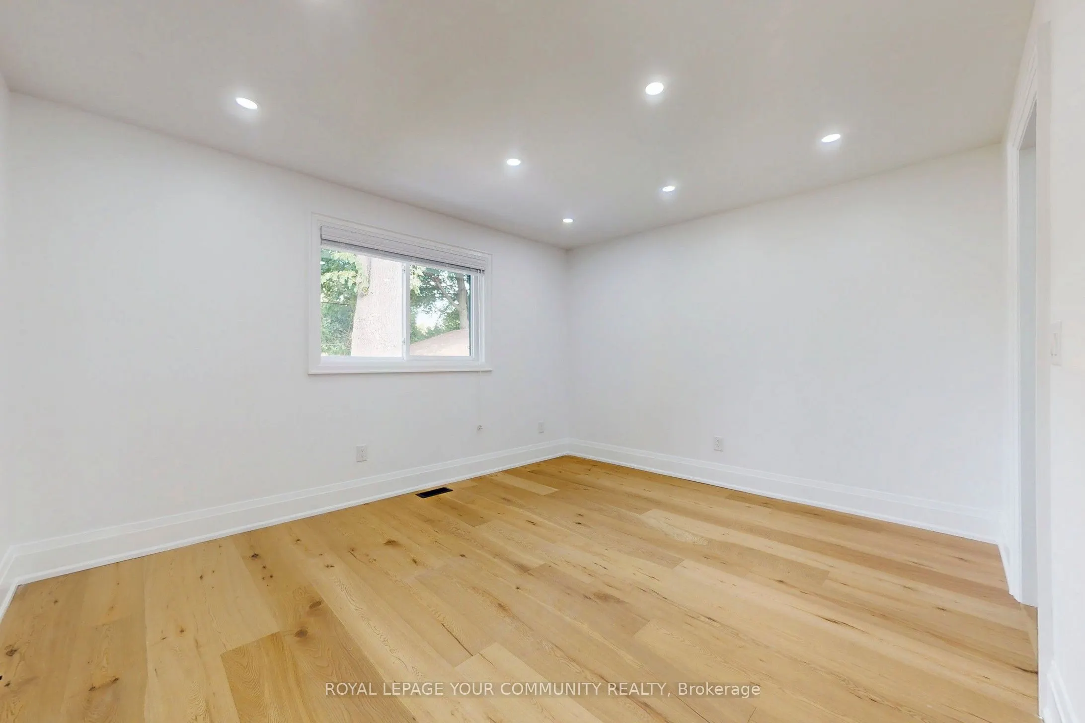 12 Kemano Road, #Main