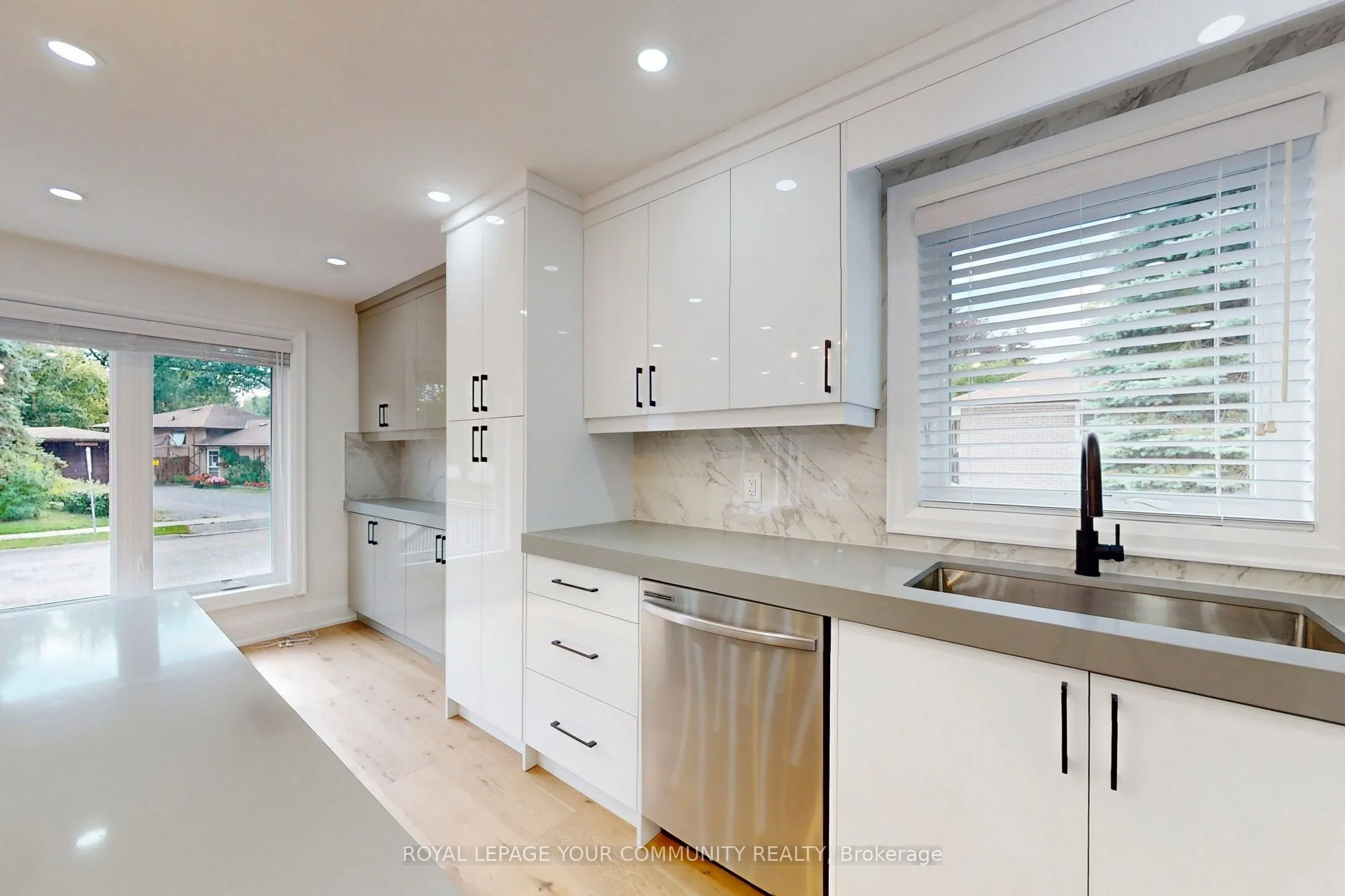 12 Kemano Road, #Main