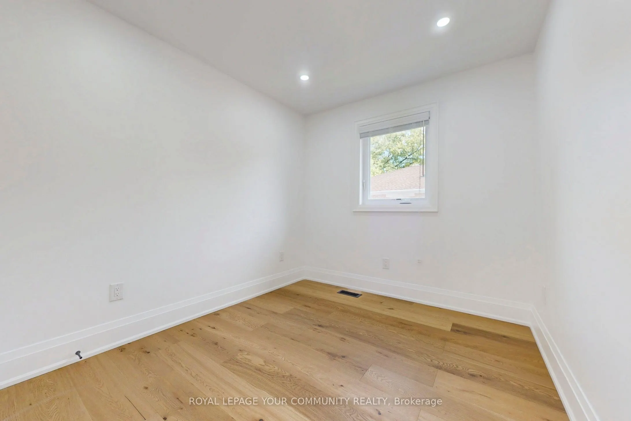 12 Kemano Road, #Main